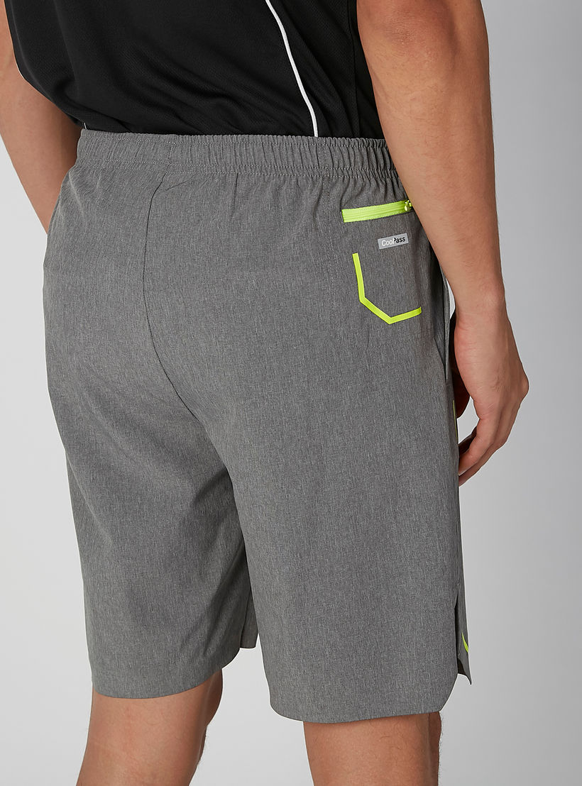 شورت بخصر مطاطي وجيوب وطبعات-men-clothing-bottoms-shorts-image-4