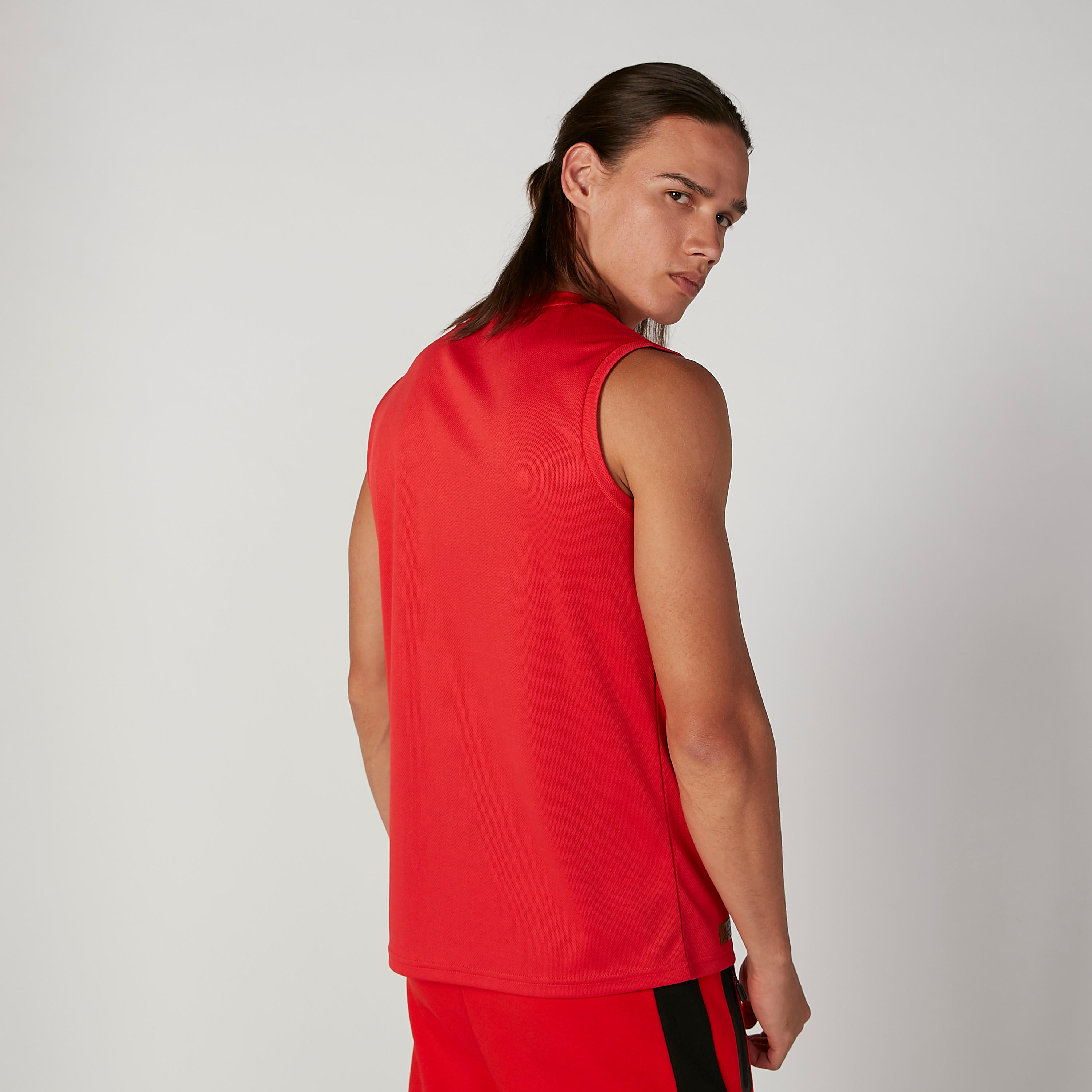 Sustaibaility Plain Sleeveless T-shirt with Round Neck-men-clothing-sportswearandactivewear-tshirtsandpolos-image-2