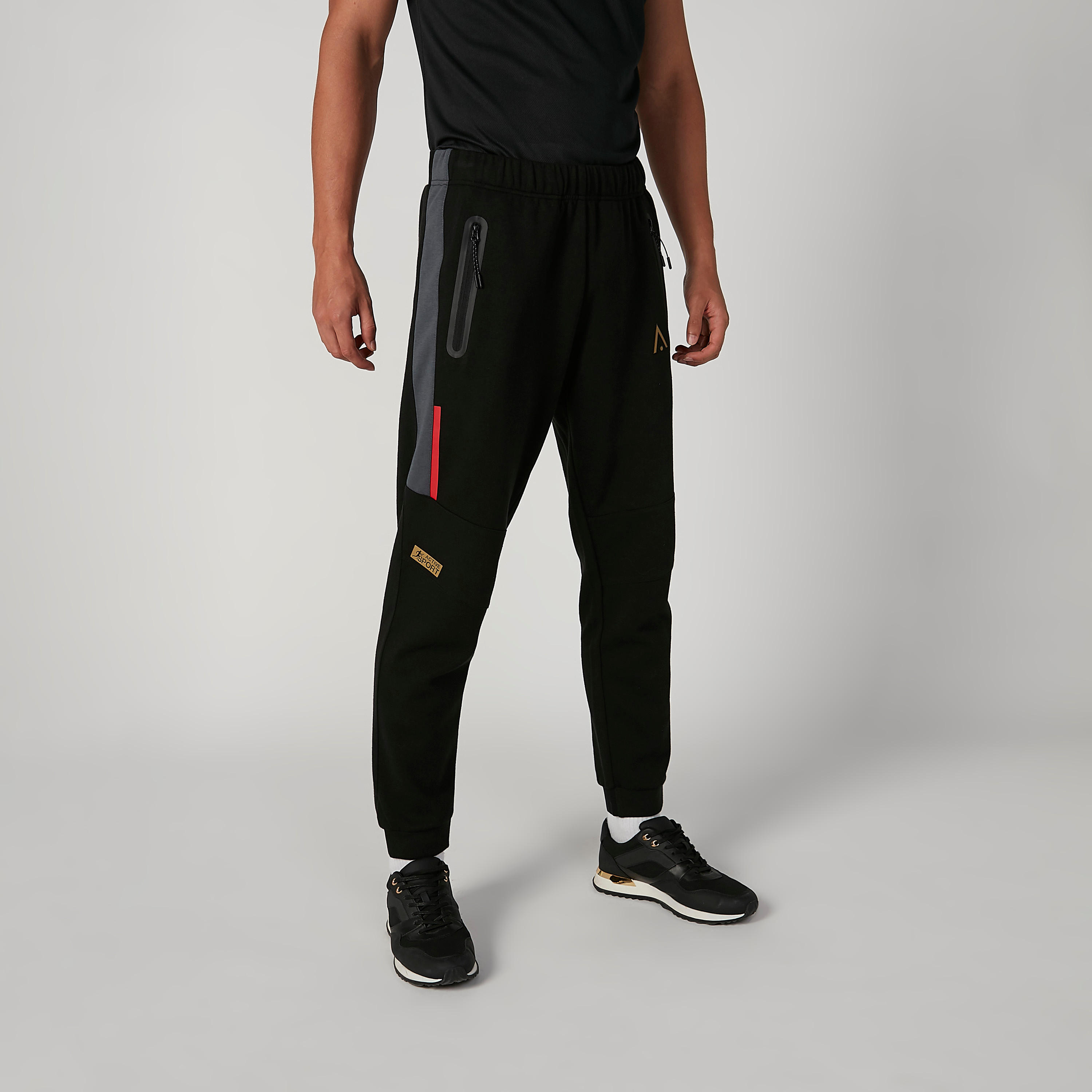 بنطلون رياضي بخصر مطّاطي وجيوب بسحّاب-men-clothing-bottoms-joggers-image-1