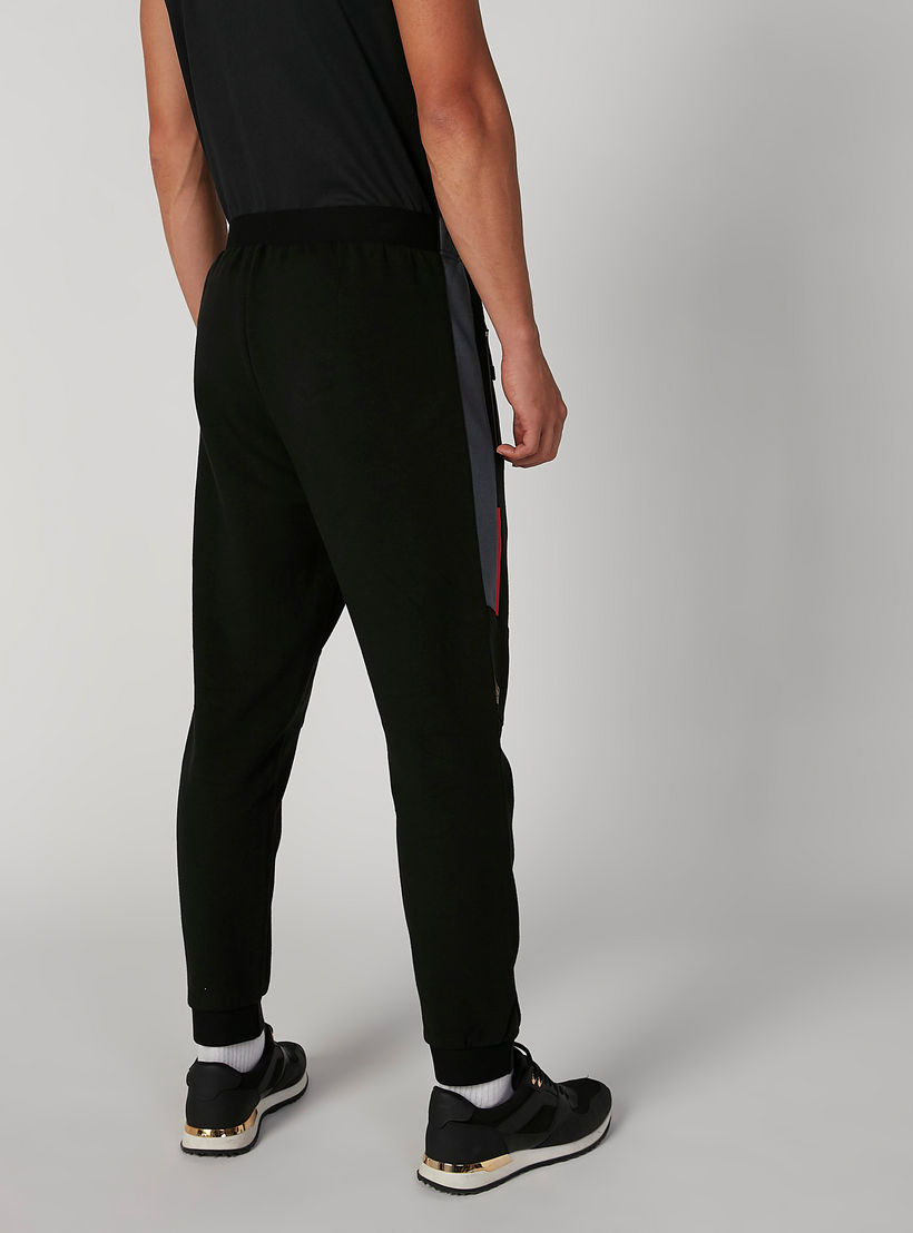 بنطلون رياضي بخصر مطّاطي وجيوب بسحّاب-men-clothing-bottoms-joggers-image-3