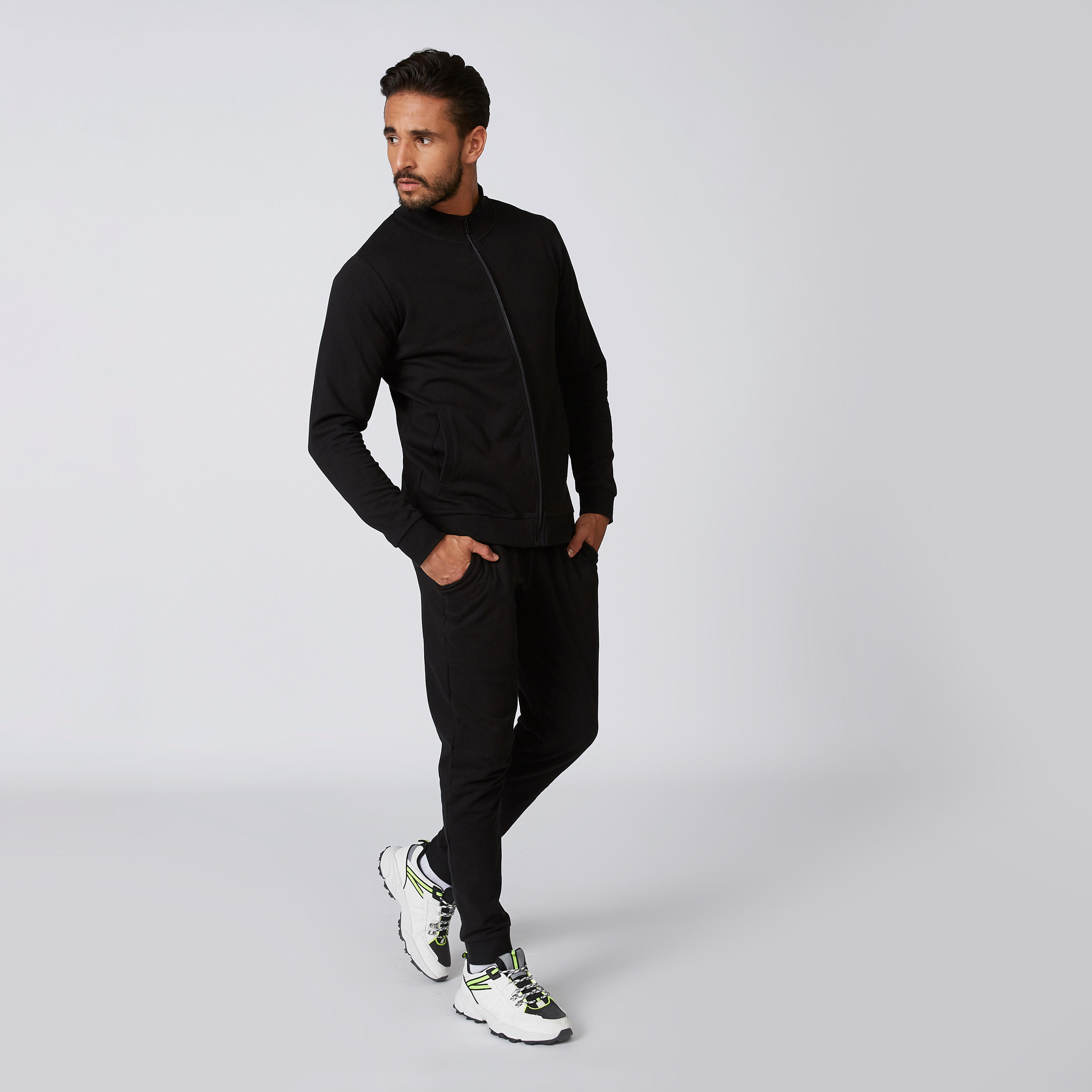 جاكيت مستدام سادة بأكمام طويلة وجيوب كانجارو-men-clothing-jacketsandblazers-jackets-image-1
