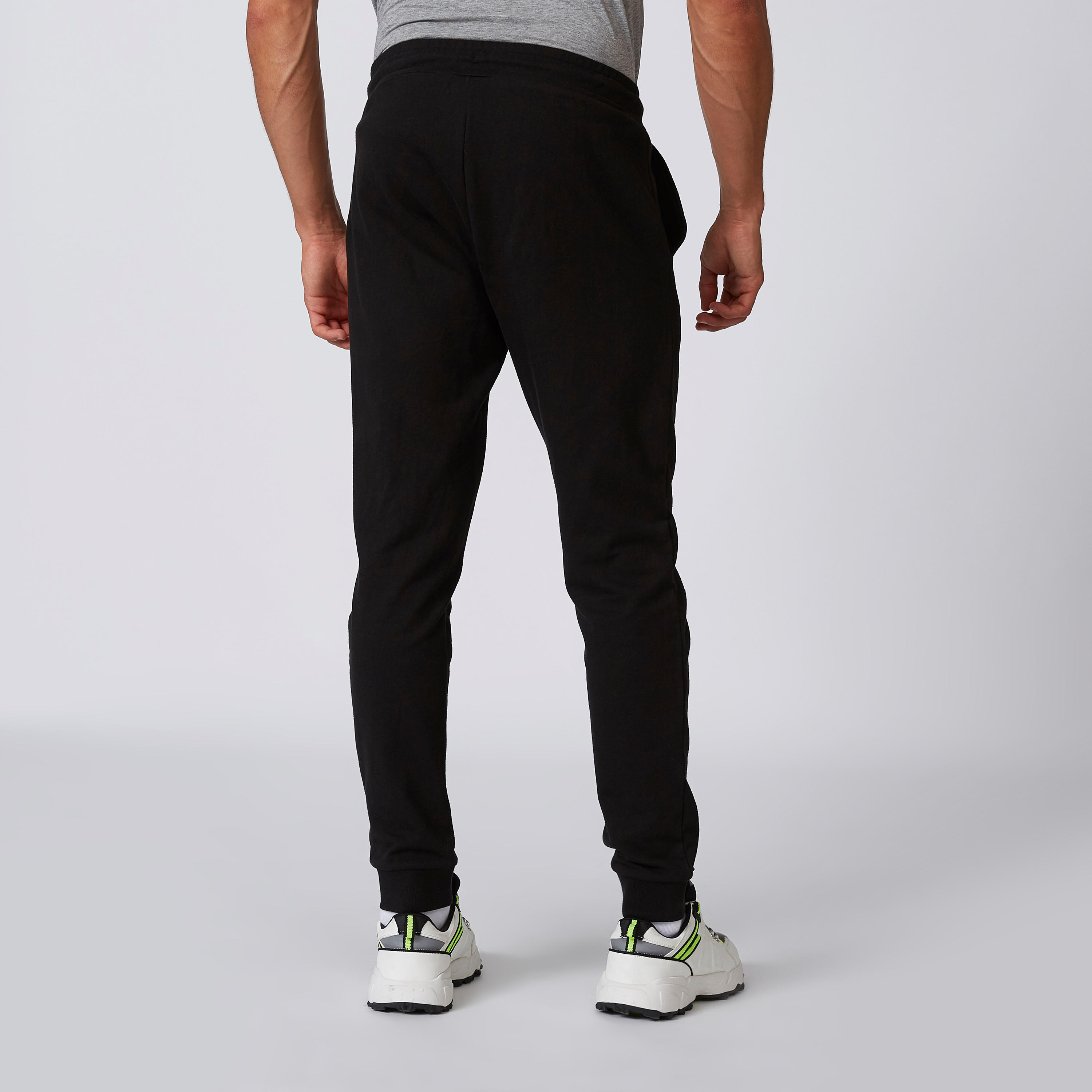 بنطلون رياضي مستدامة سادة طويل بجيوب-men-clothing-sportswearandactivewear-bottoms-image-2