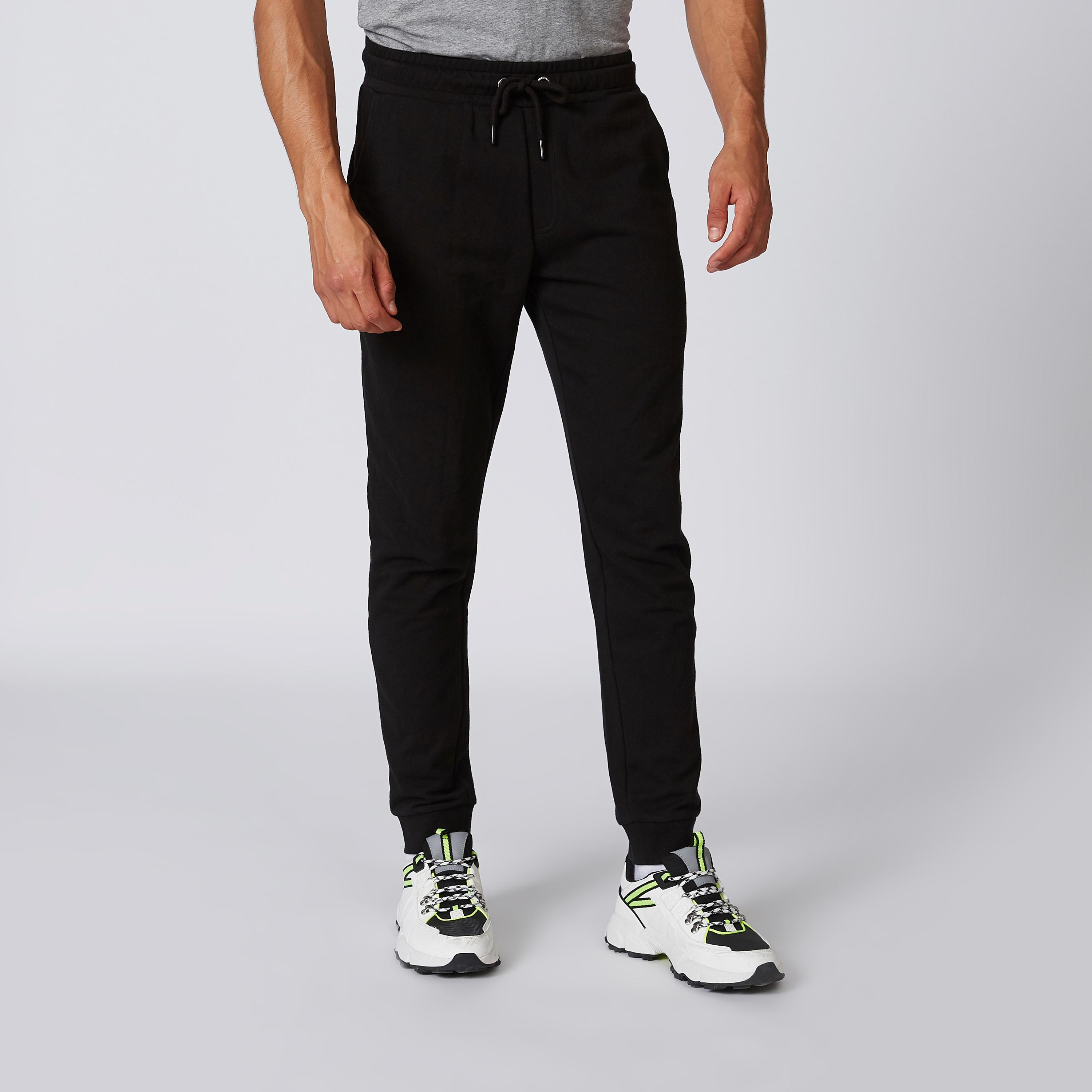 بنطلون رياضي مستدامة سادة طويل بجيوب-men-clothing-sportswearandactivewear-bottoms-image-4