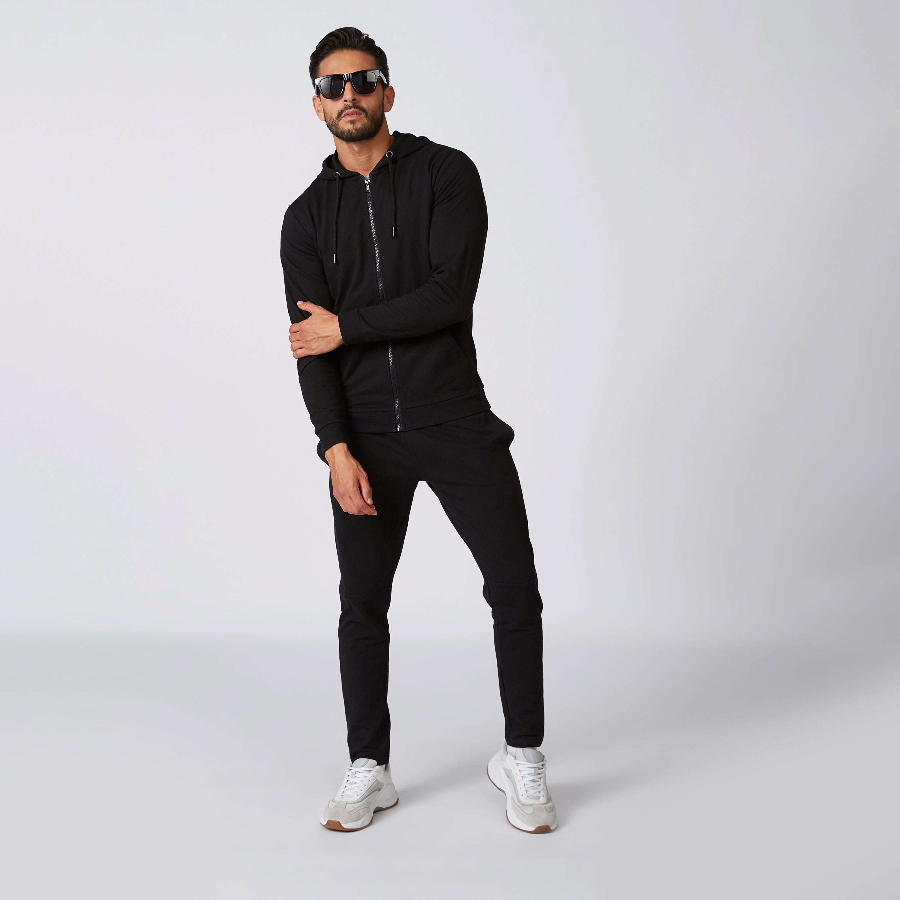 بنطلون رياضي مستدام سادة طويل بجيوب -men-clothing-sportswearandactivewear-bottoms-image-2