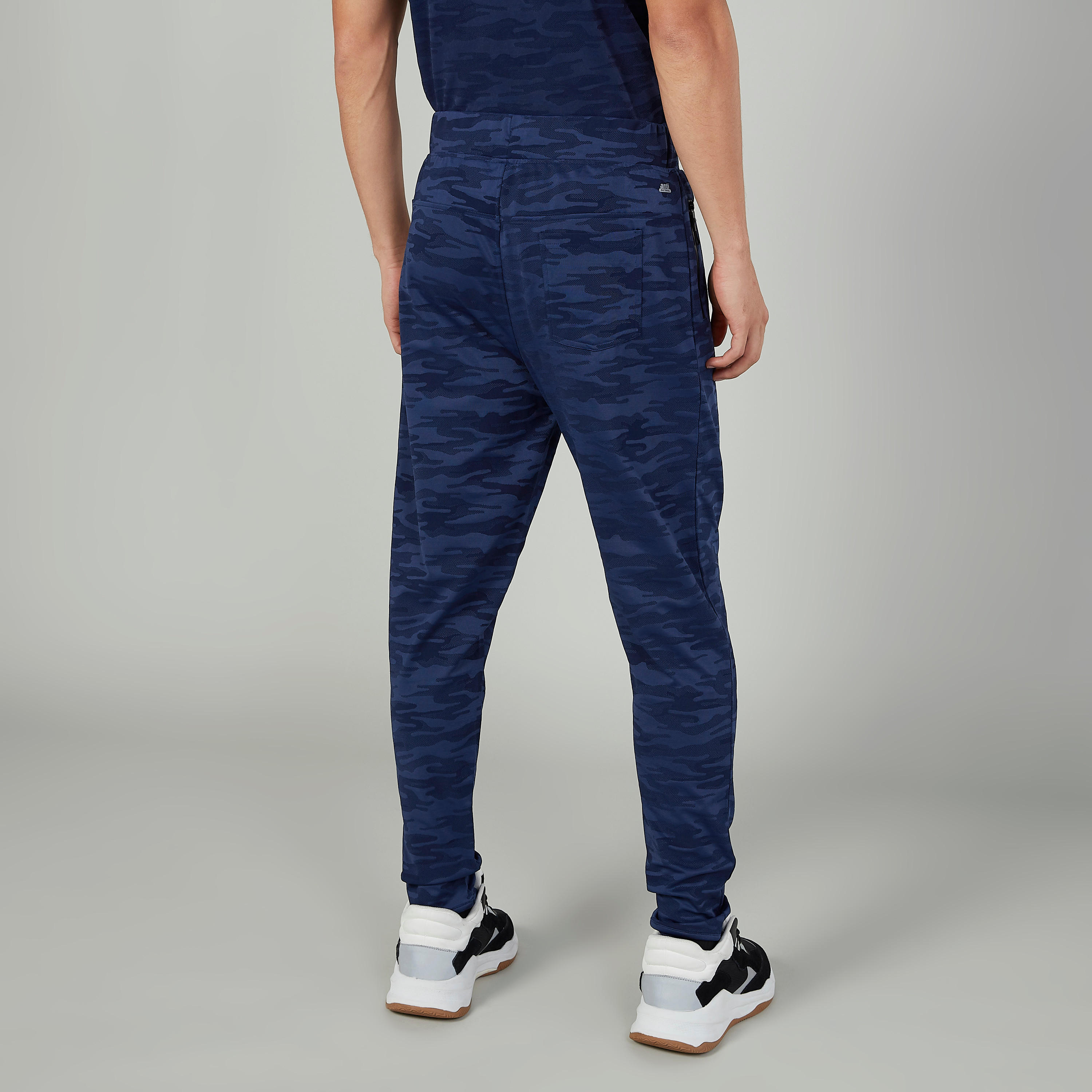Full Length Printed Pants with Pocket Detail abd Drawstring-men-clothing-sportswearandactivewear-bottoms-image-1