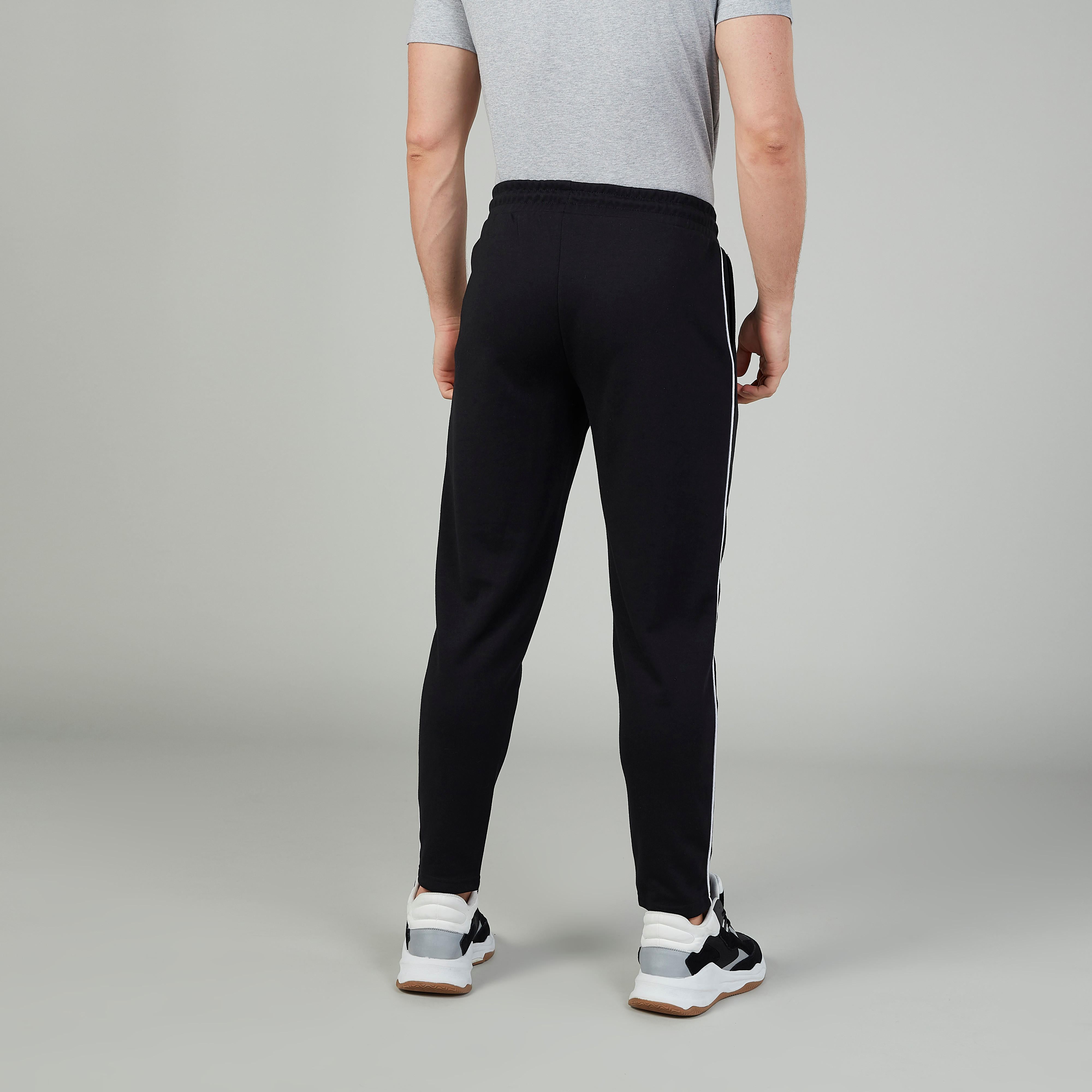 شورت مستدام سادة برباط وجيوب-men-clothing-sportswearandactivewear-bottoms-image-4