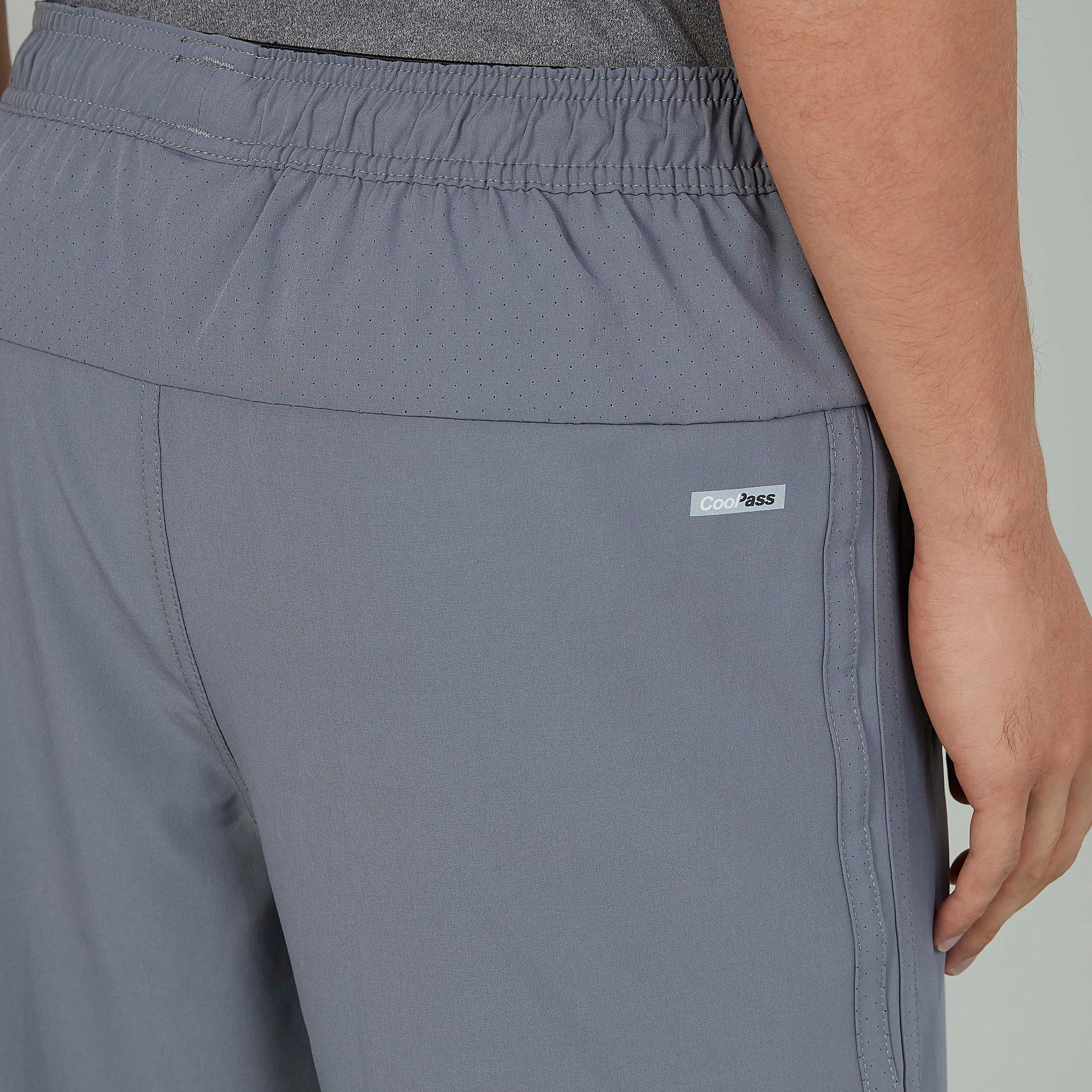 شورت سادة بخصر مطّاطي-men-clothing-sportswearandactivewear-bottoms-image-5