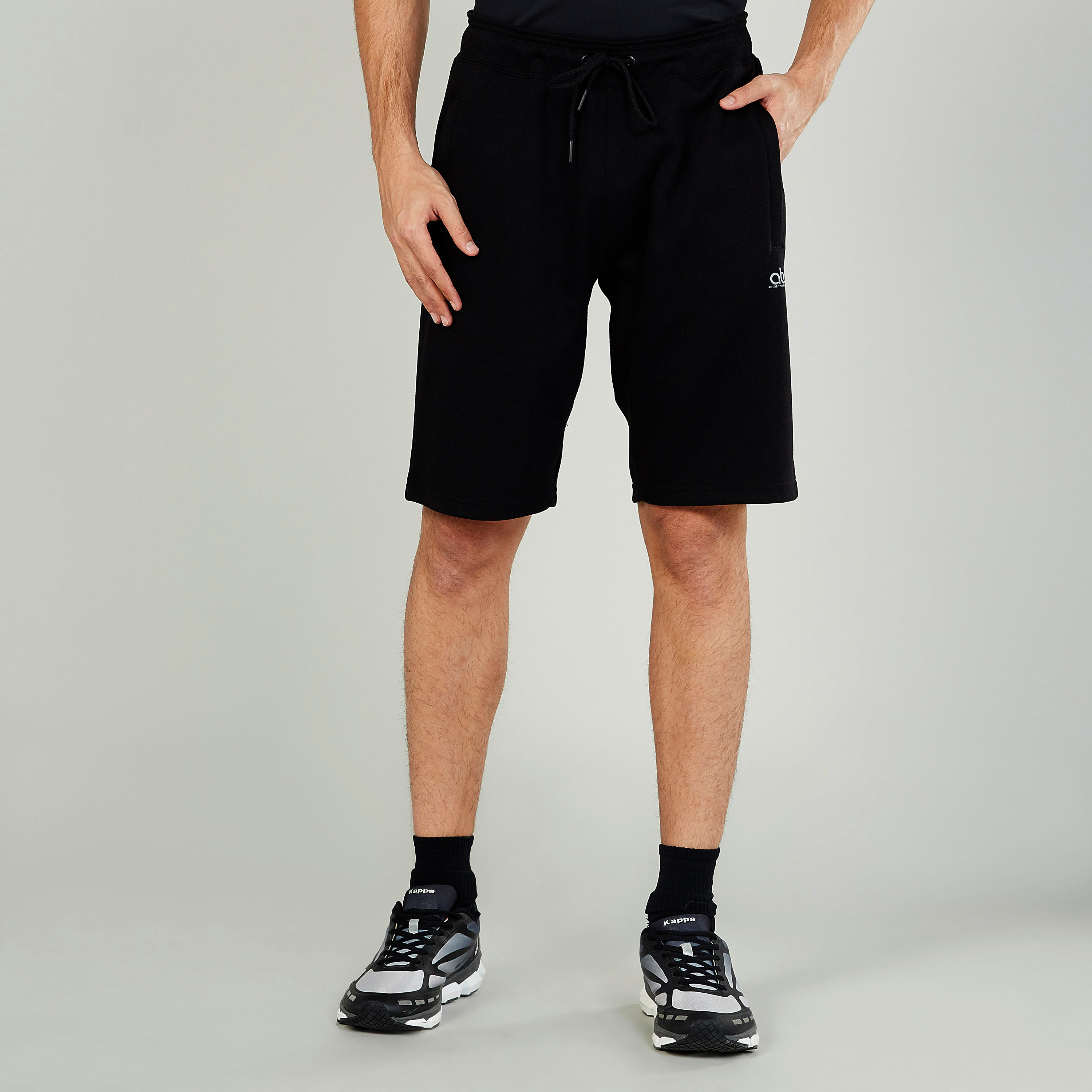 شورت سادة بخصر مطاطي وجيوب-men-clothing-sportswearandactivewear-bottoms-image-1