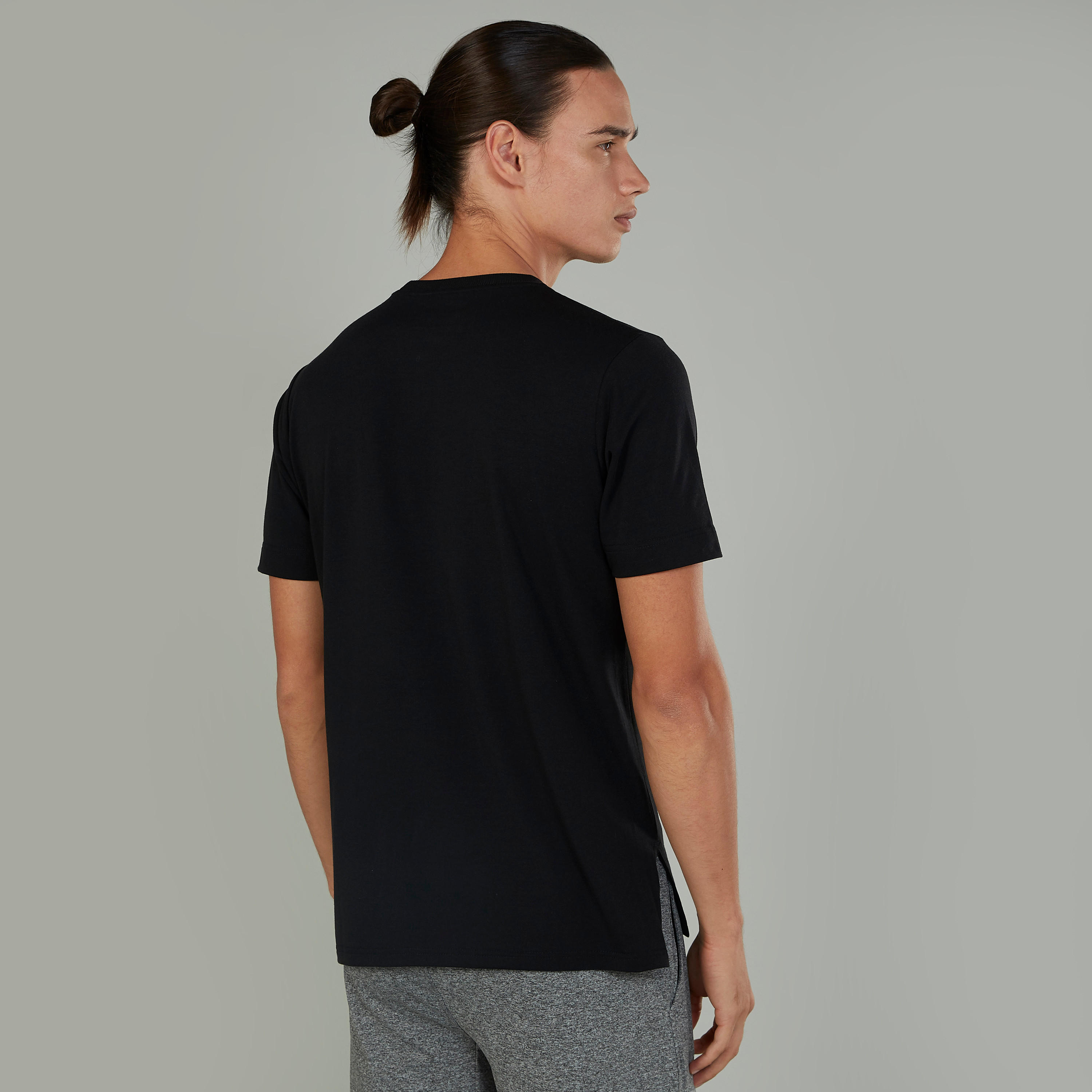 Plain T-shirt with Crew Neck and Short Sleeves-men-clothing-sportswearandactivewear-tshirtsandpolos-image-4