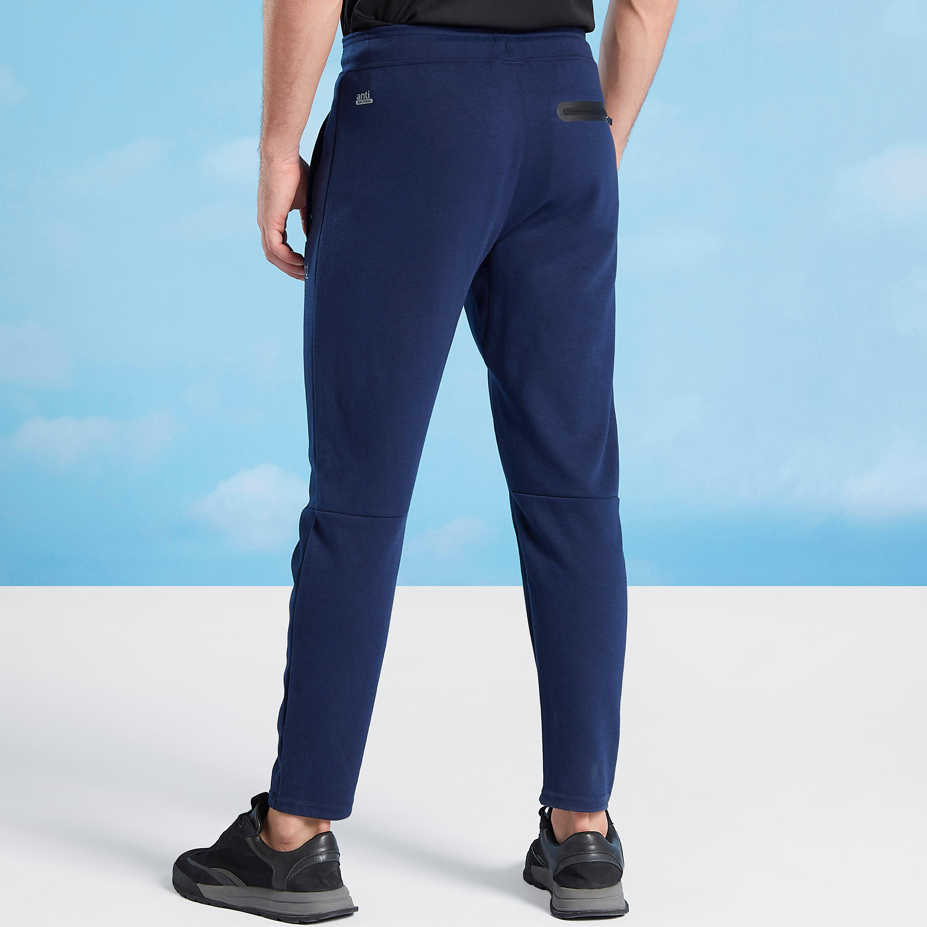بنطلون سادة برباط وجيوب-men-clothing-sportswearandactivewear-bottoms-image-1