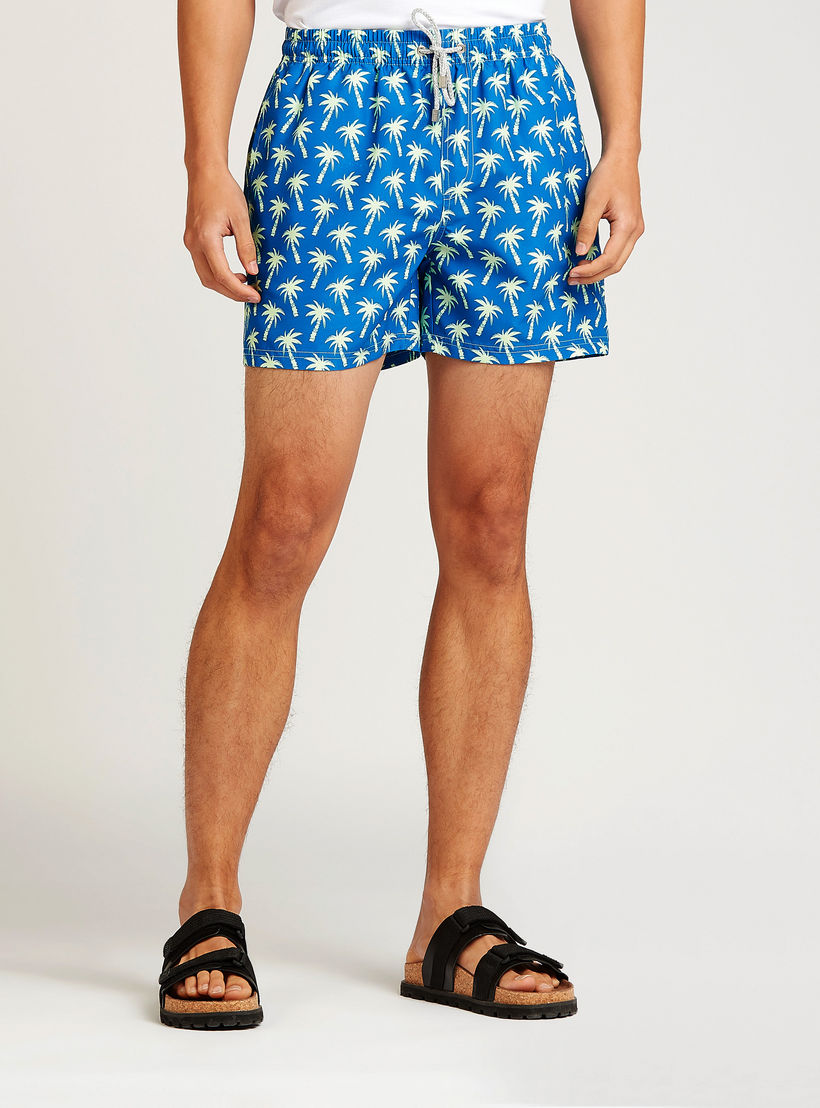 شورت سباحة بخصر مطاطي وجيوب وطبعات-men-clothing-bottoms-shorts-image-5