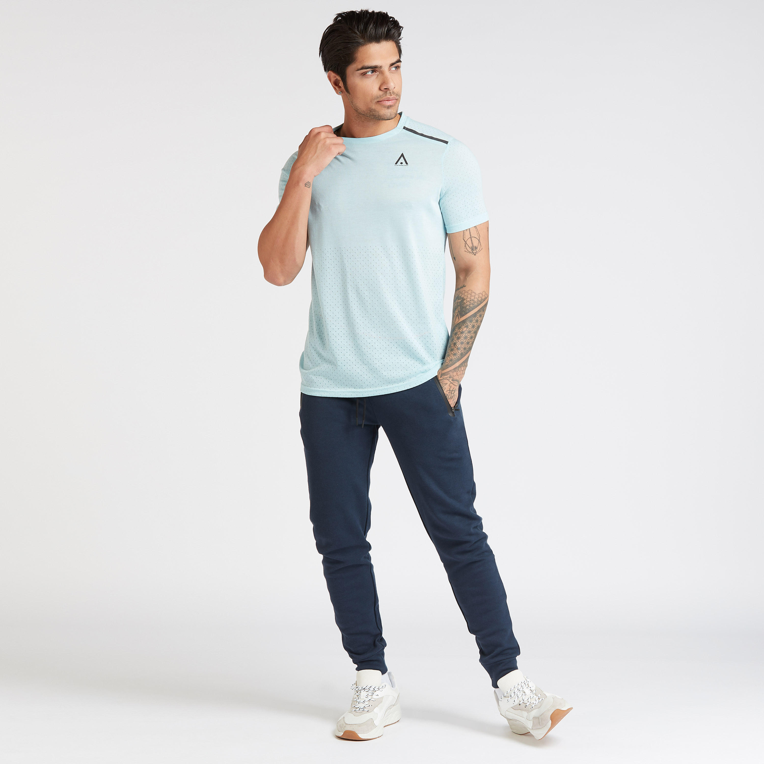 Solid T-shirt with Crew Neck and Short Sleeves-men-clothing-sportswearandactivewear-tshirtsandpolos-image-2