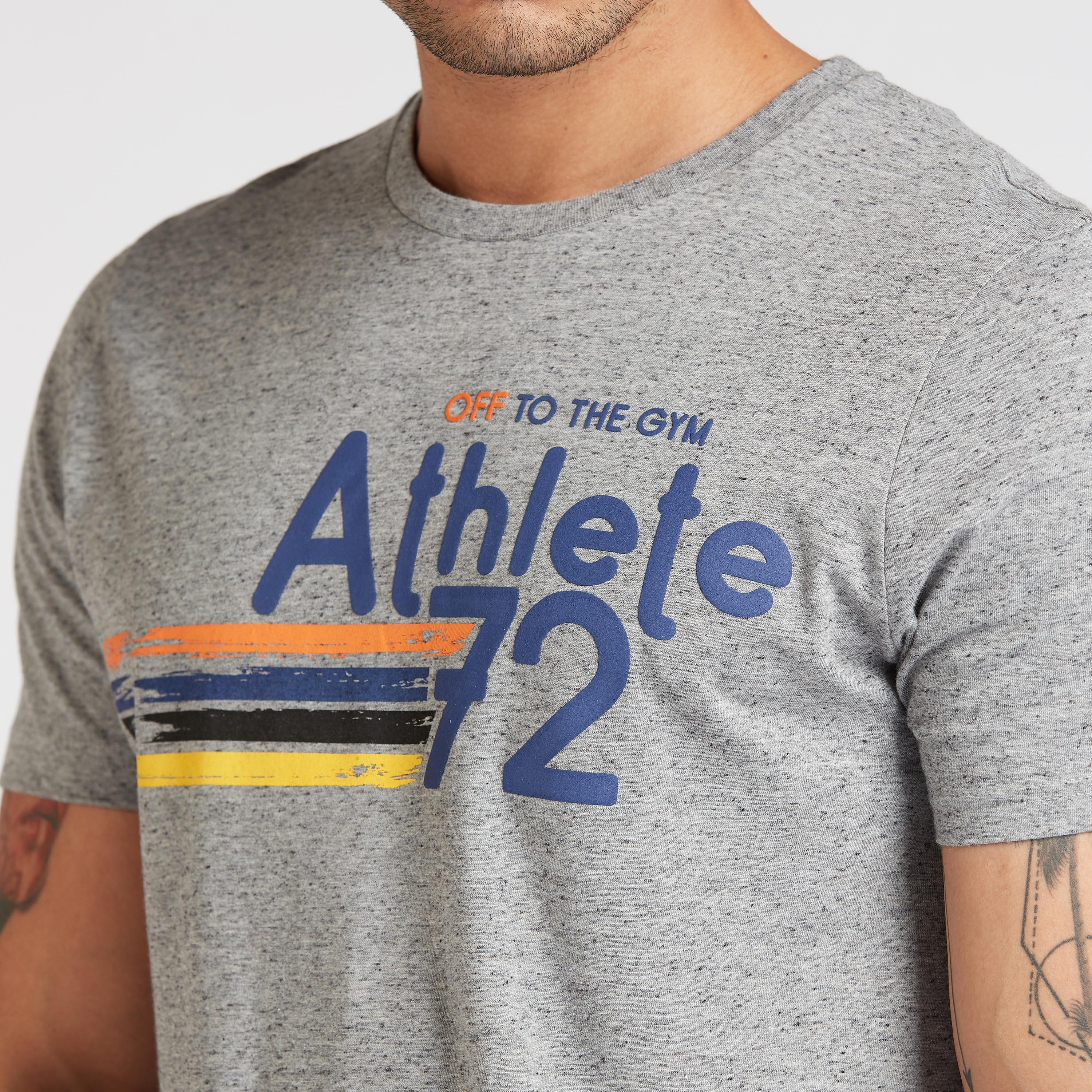 تيشيرت بياقة ضيّقة وأكمام قصيرة وطبعات-men-clothing-sportswearandactivewear-tshirtsandpolos-image-3