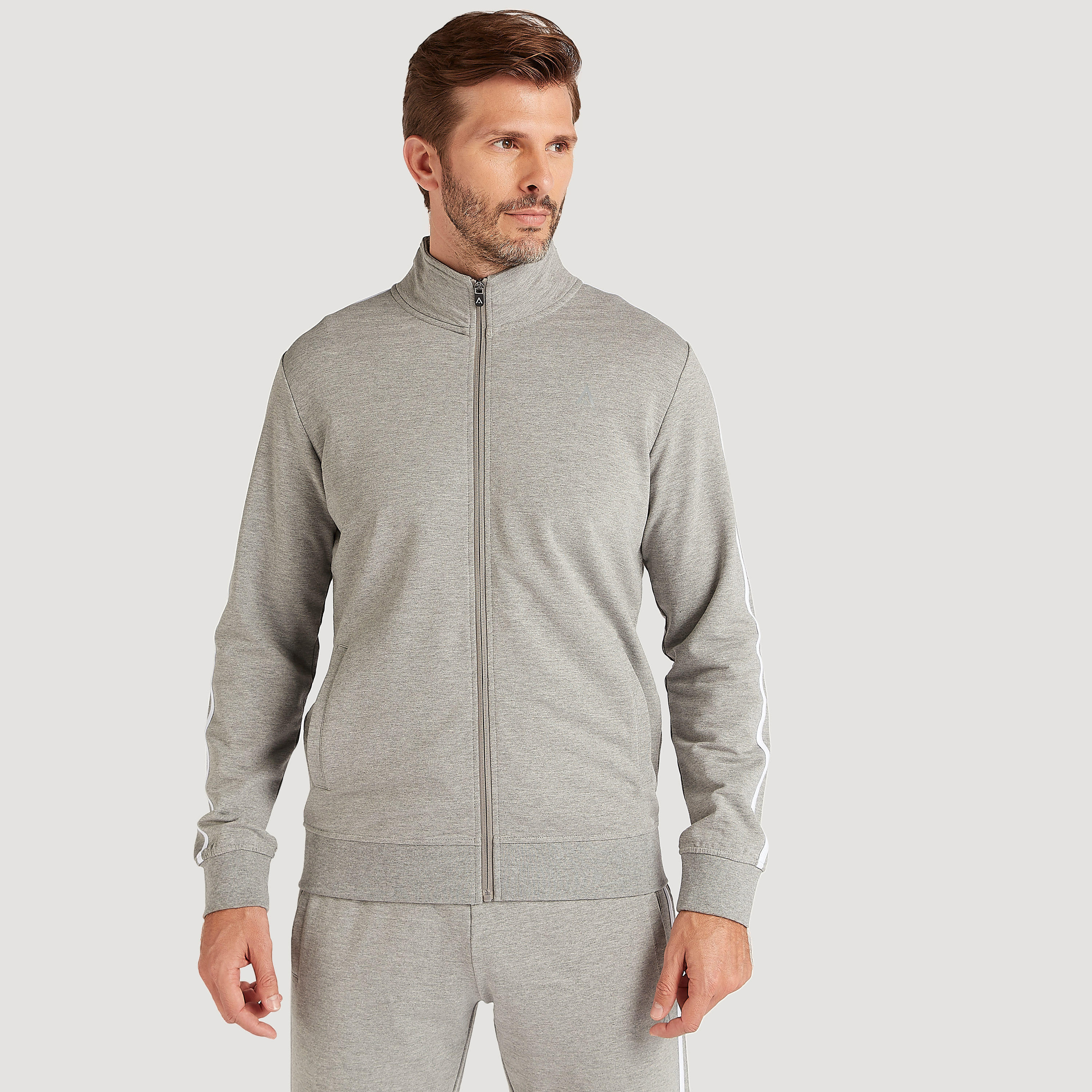 جاكيت سادة بياقة عالية وسحّاب إغلاق وجيوب-men-clothing-jacketsandblazers-jackets-image-6