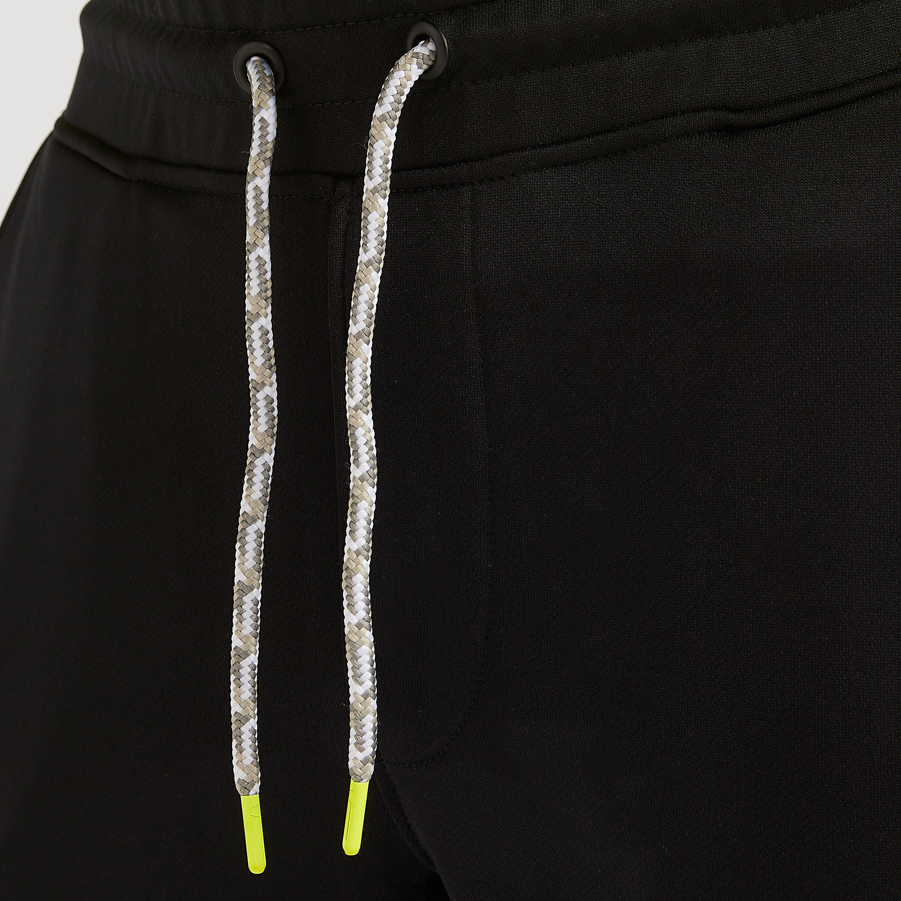 بنطلون رياضي سادة بجيوب ورباط إغلاق-men-clothing-sportswearandactivewear-bottoms-image-1
