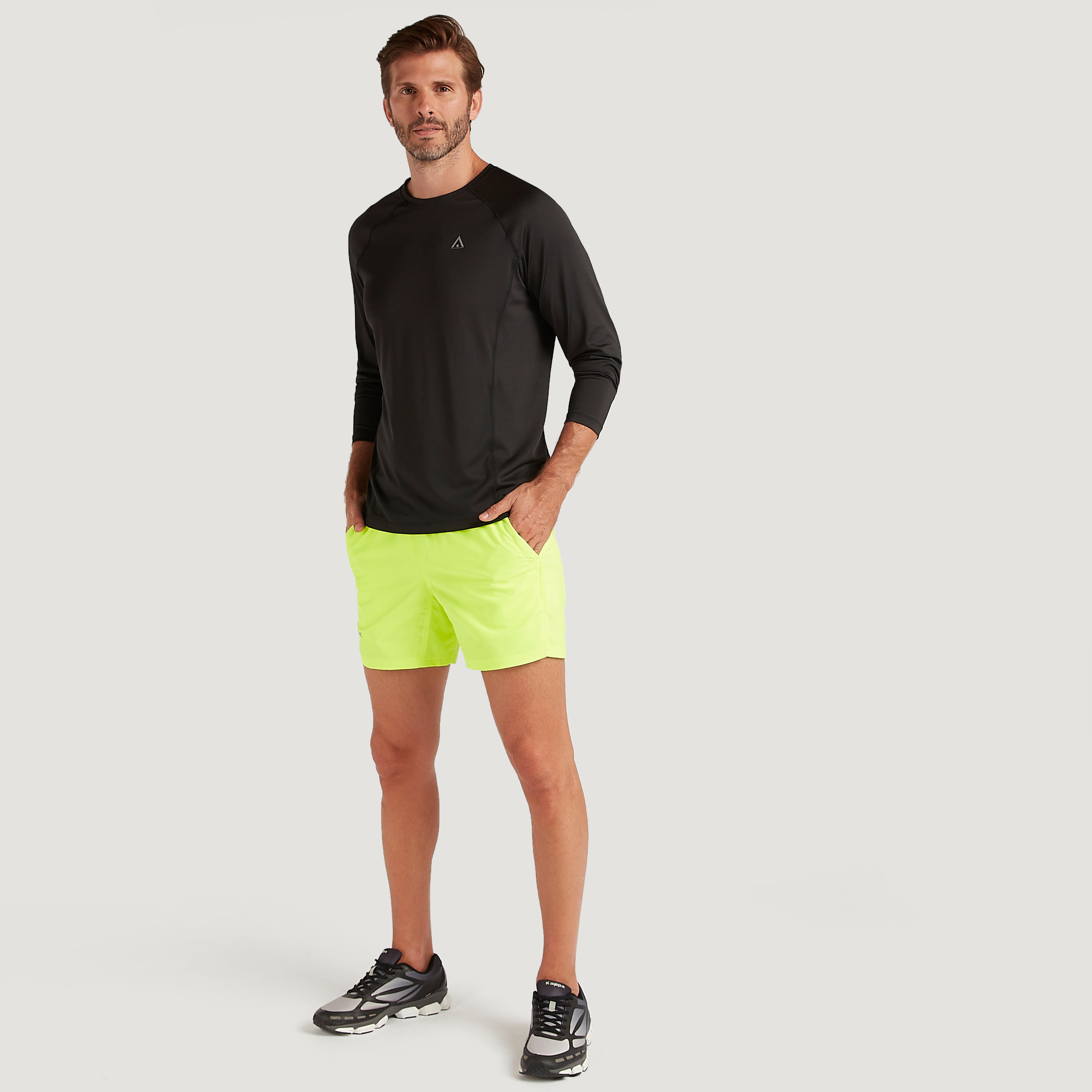 شورت سادة بخصر مطاطي وجيوب-men-clothing-sportswearandactivewear-bottoms-image-8