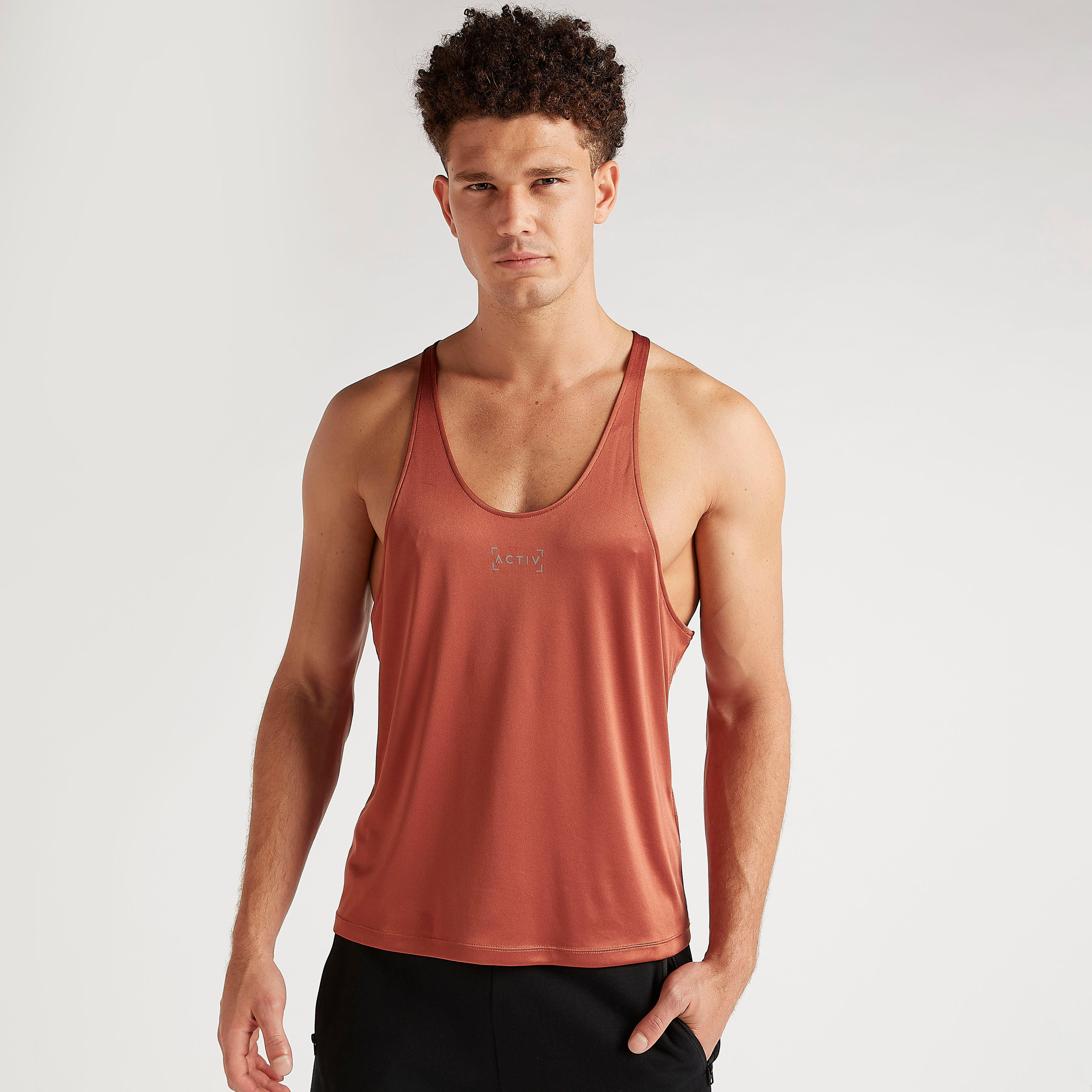فيست سادة بياقة عميقة-men-clothing-sportswearandactivewear-tshirtsandpolos-image-4