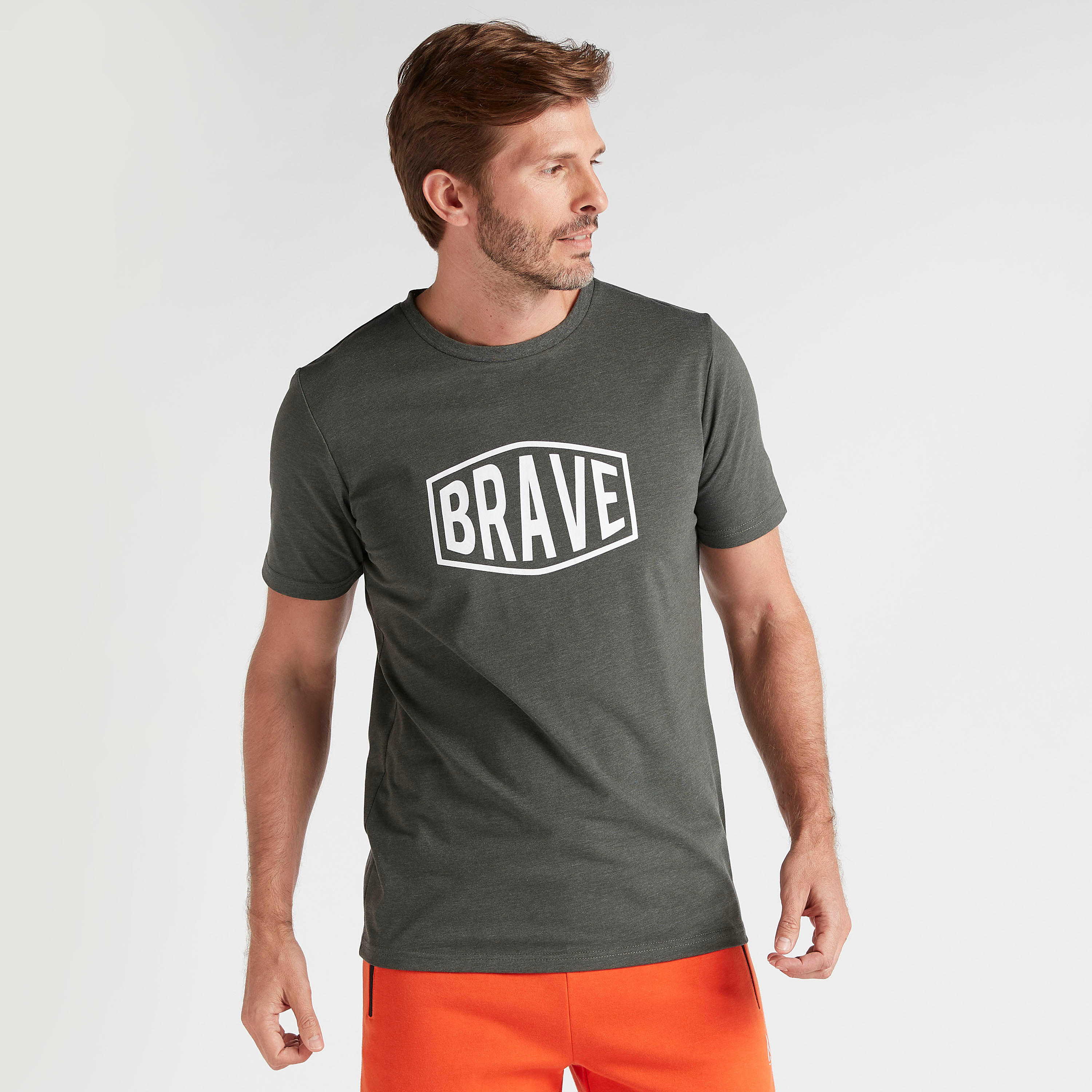 تيشيرت بياقة ضيّقة وأكمام قصيرة وطبعات-men-clothing-tshirtsandpolos-tshirts-image-1