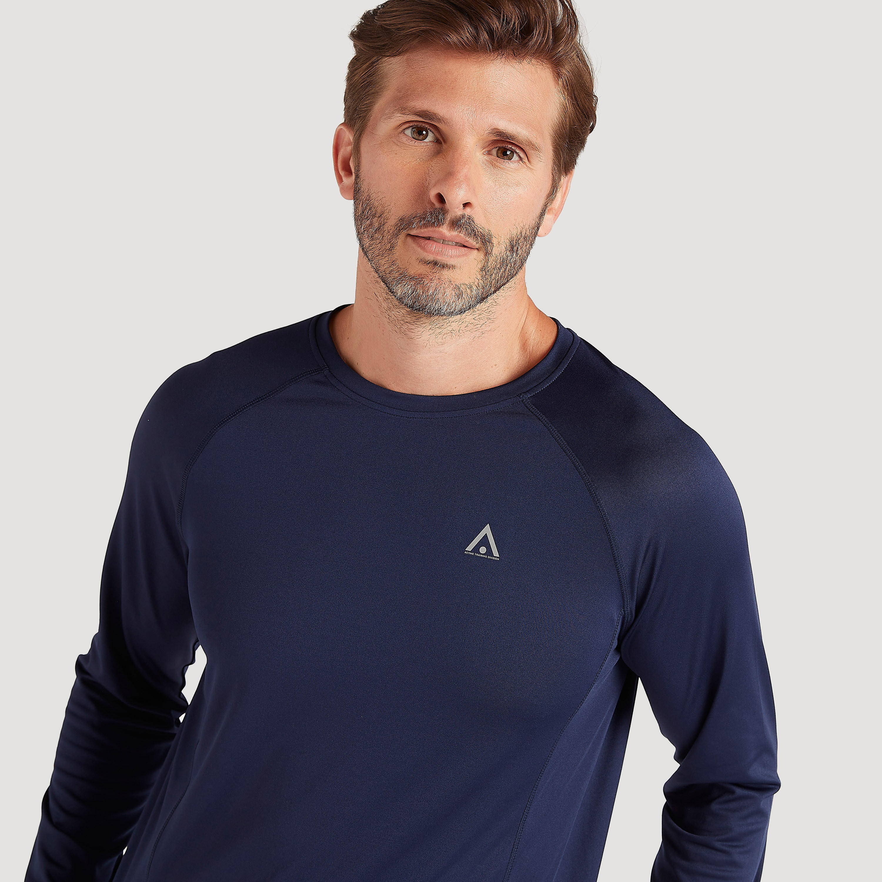 Solid Crew Neck T-shirt with Long Sleeves-men-clothing-sportswearandactivewear-tshirtsandpolos-image-5
