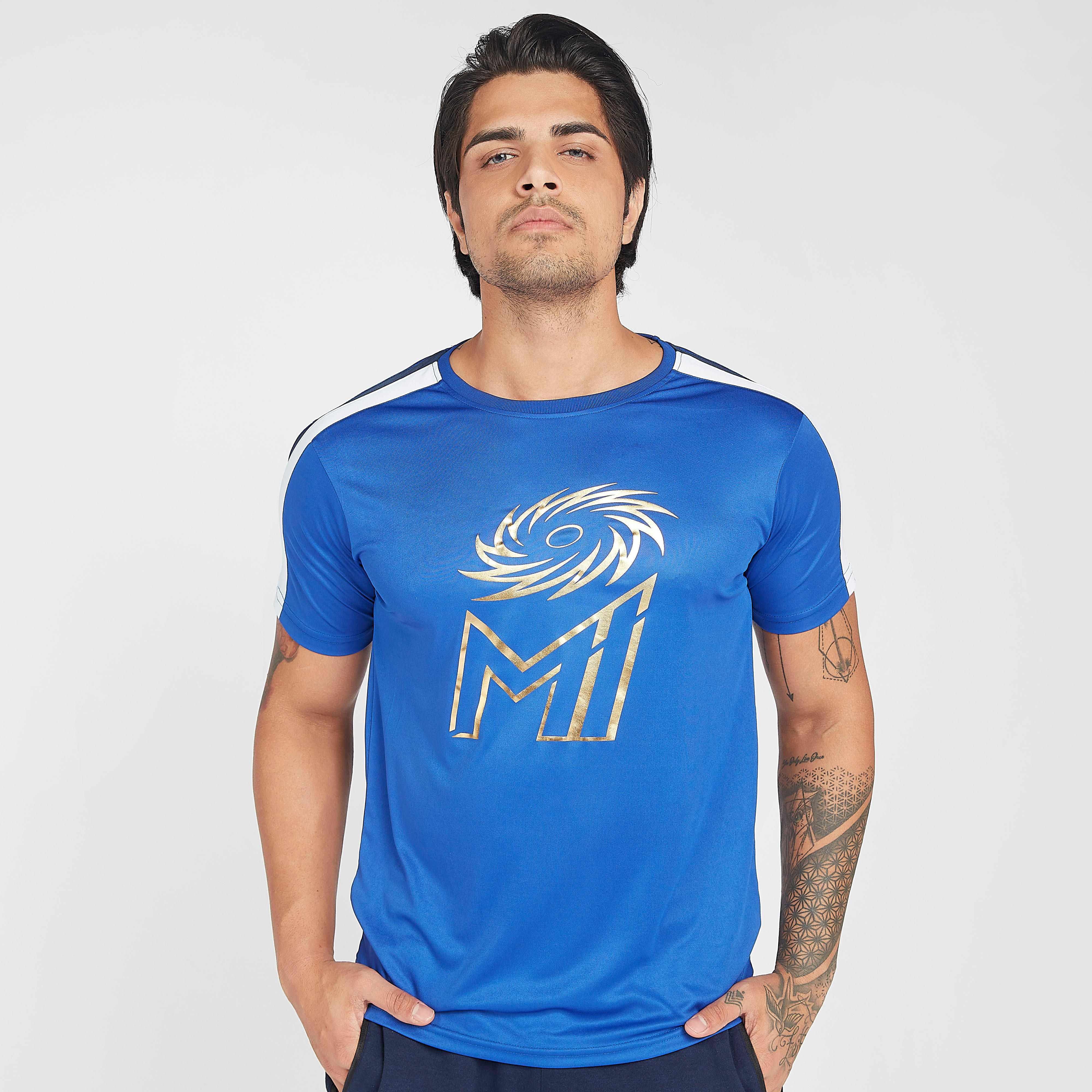 تيشيرت جيرسي بياقة ضيّقة بطبعا لوجو أي بي إل من إم آي-men-clothing-sportswearandactivewear-tshirtsandpolos-image-2