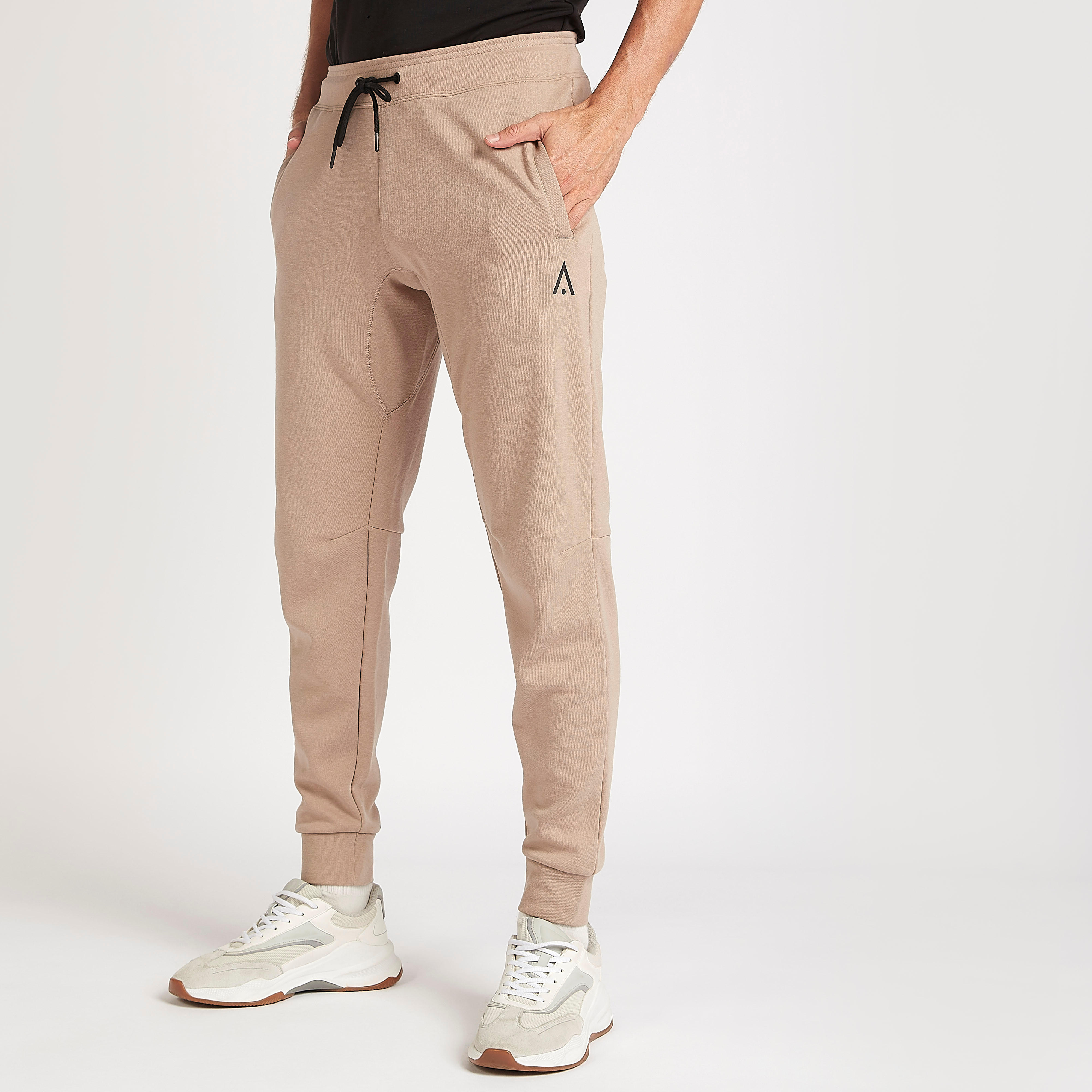 بنطلون رياضي برباط إغلاق-men-clothing-bottoms-joggers-image-4