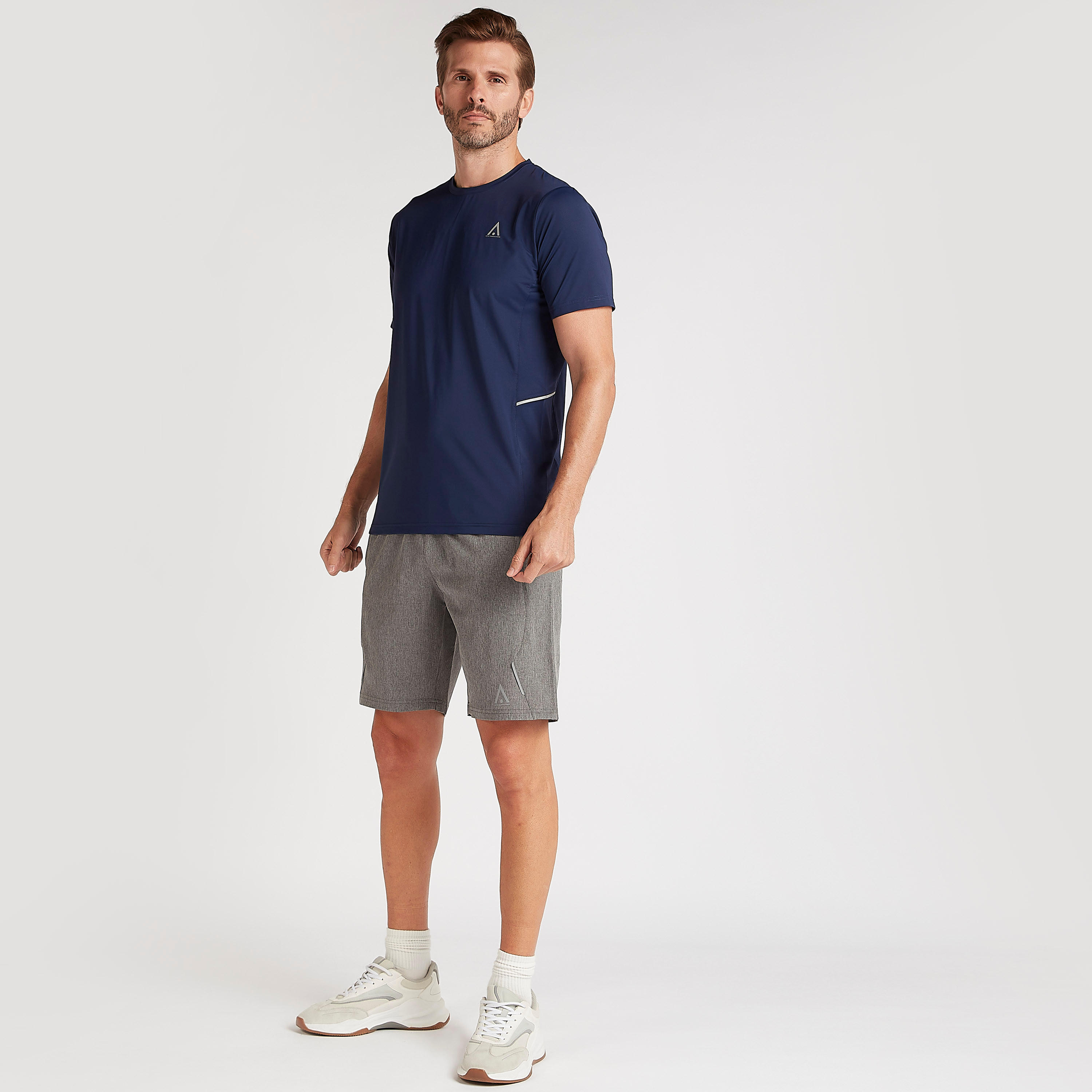 Solid Crew Neck T-shirt with Short Sleeves-men-clothing-sportswearandactivewear-tshirtsandpolos-image-2