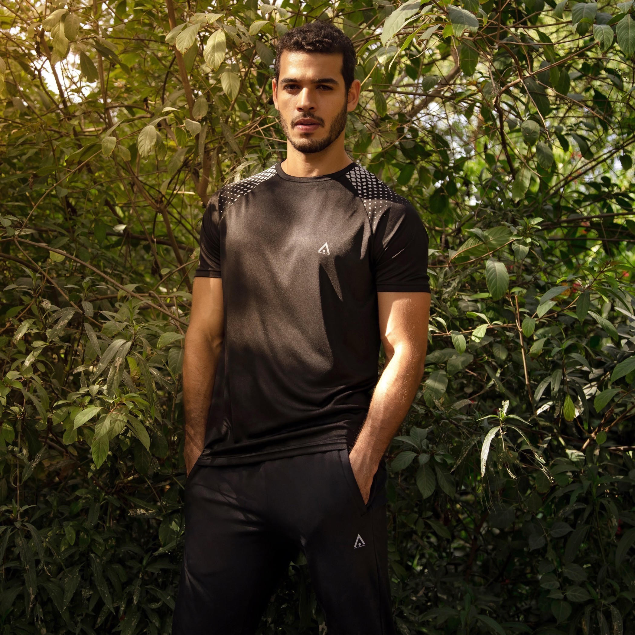 Printed T-shirt with Short Sleeves and Crew Neck-men-clothing-sportswearandactivewear-tshirtsandpolos-image-1