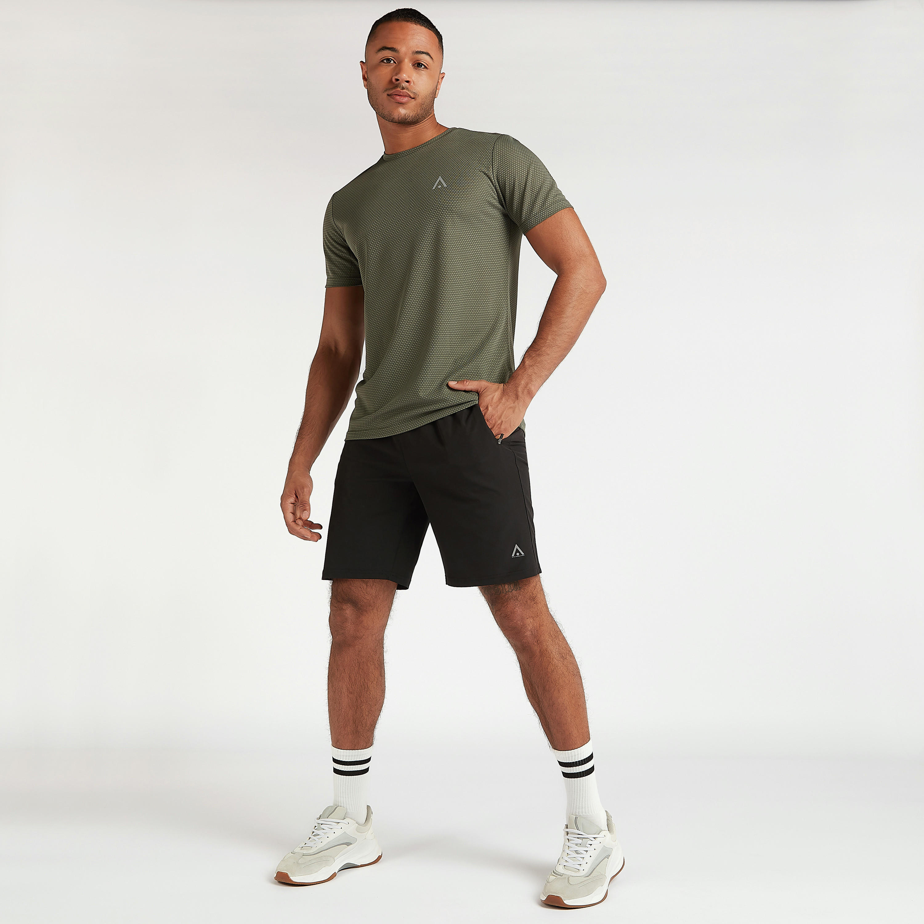 Solid Shorts with Drawstring Closure and Pockets-men-clothing-sportswearandactivewear-bottoms-image-3