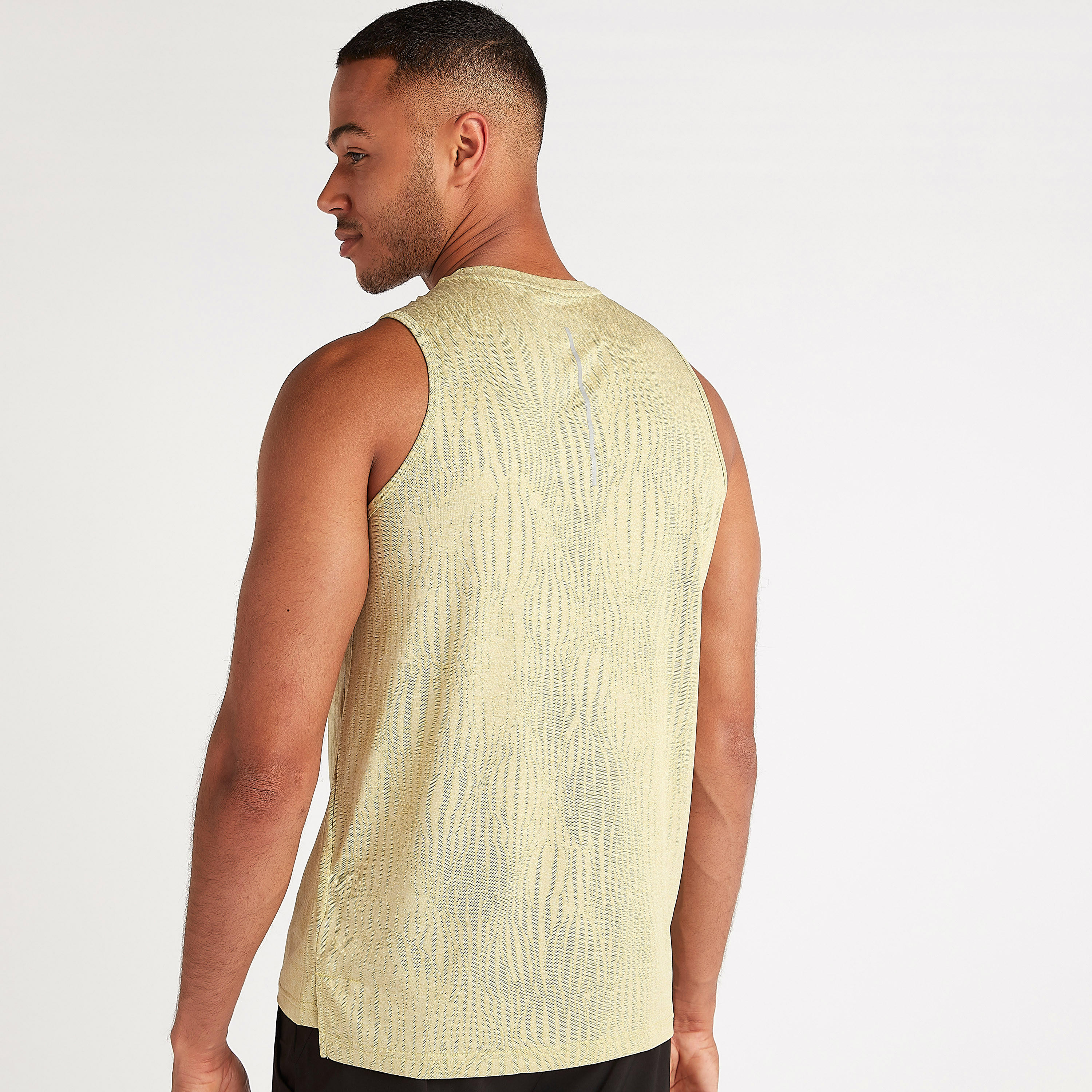 Logo Printed Crew Neck Sleeveless Vest-men-clothing-sportswearandactivewear-tshirtsandpolos-image-4
