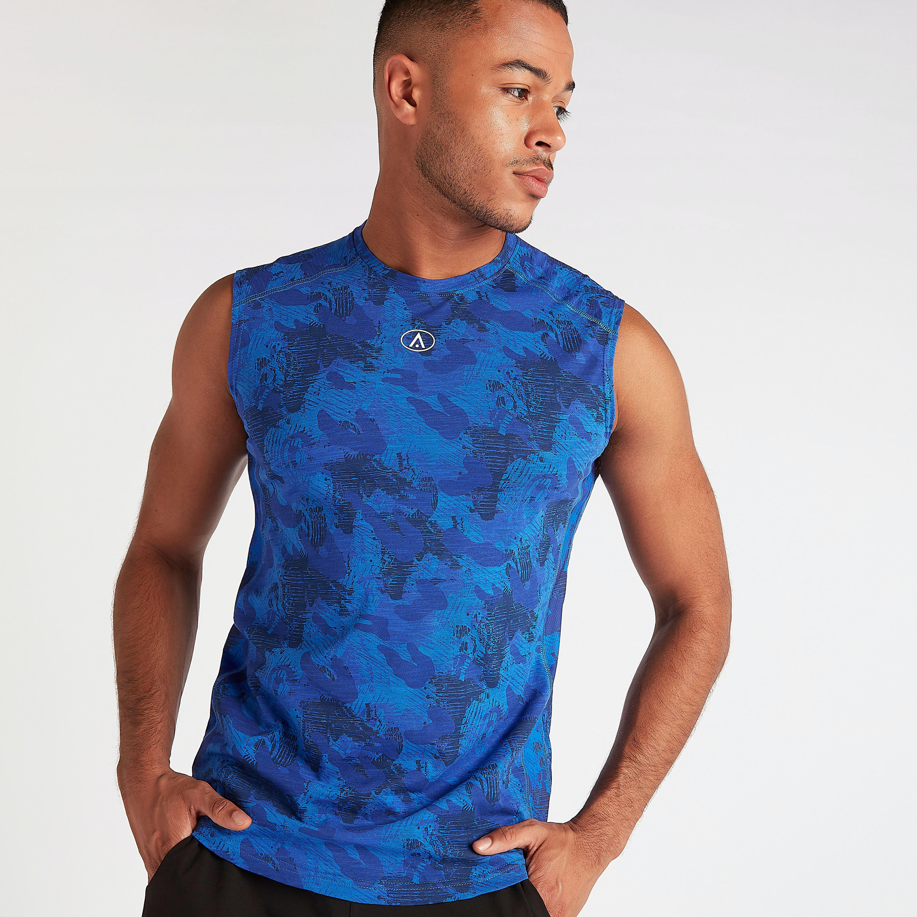 Printed Vest with Crew Neck-men-clothing-sportswearandactivewear-tshirtsandpolos-image-1