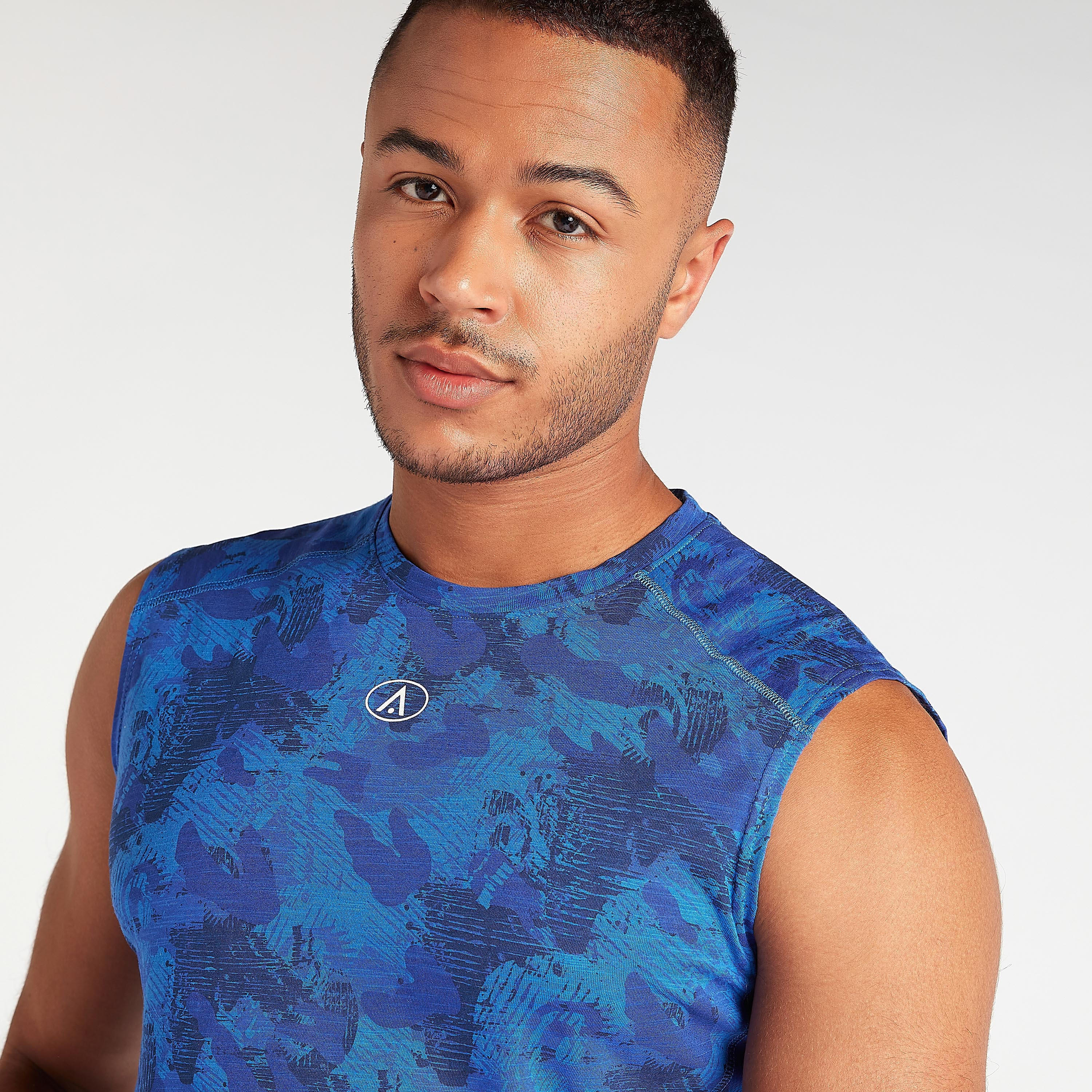 Printed Vest with Crew Neck-men-clothing-sportswearandactivewear-tshirtsandpolos-image-3