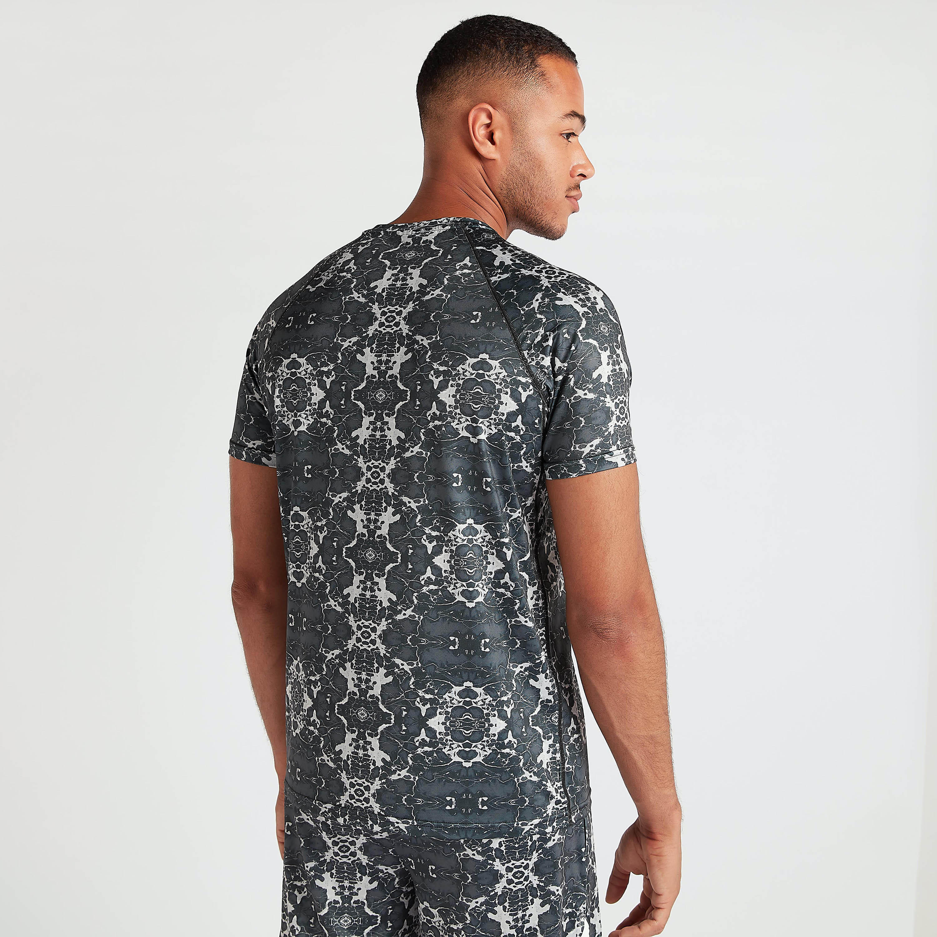 Printed Crew Neck T-shirt with Short Sleeves-men-clothing-sportswearandactivewear-tshirtsandpolos-image-4