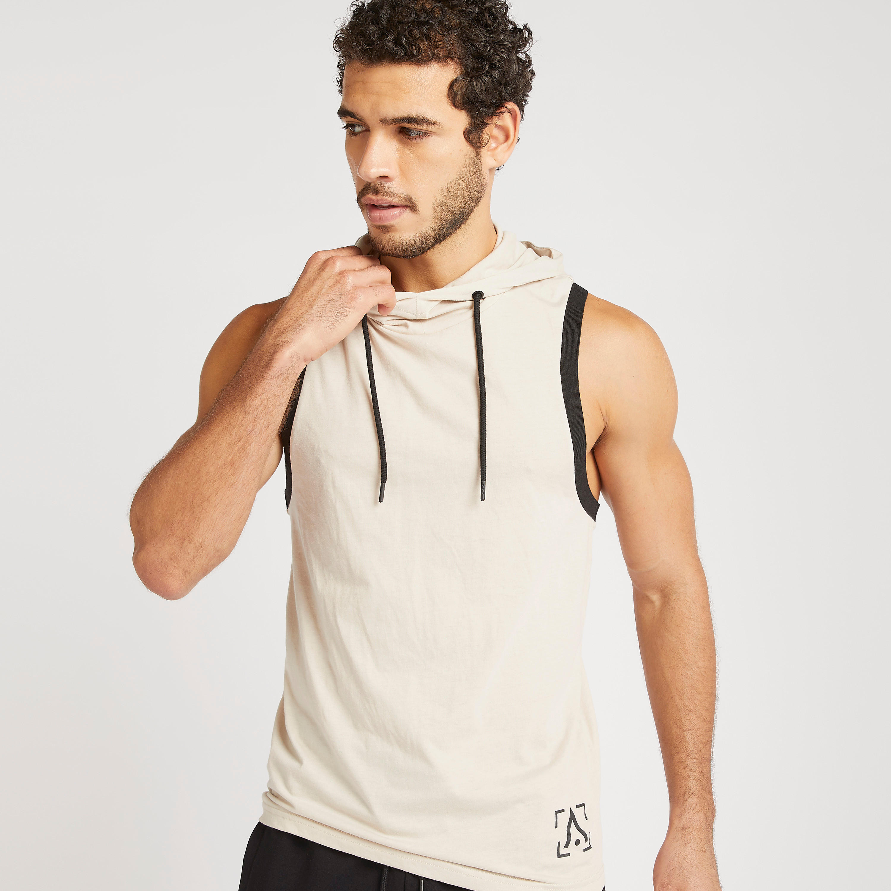 تيشيرت دون أكمام بقبّعة-men-clothing-sportswearandactivewear-tshirtsandpolos-image-1