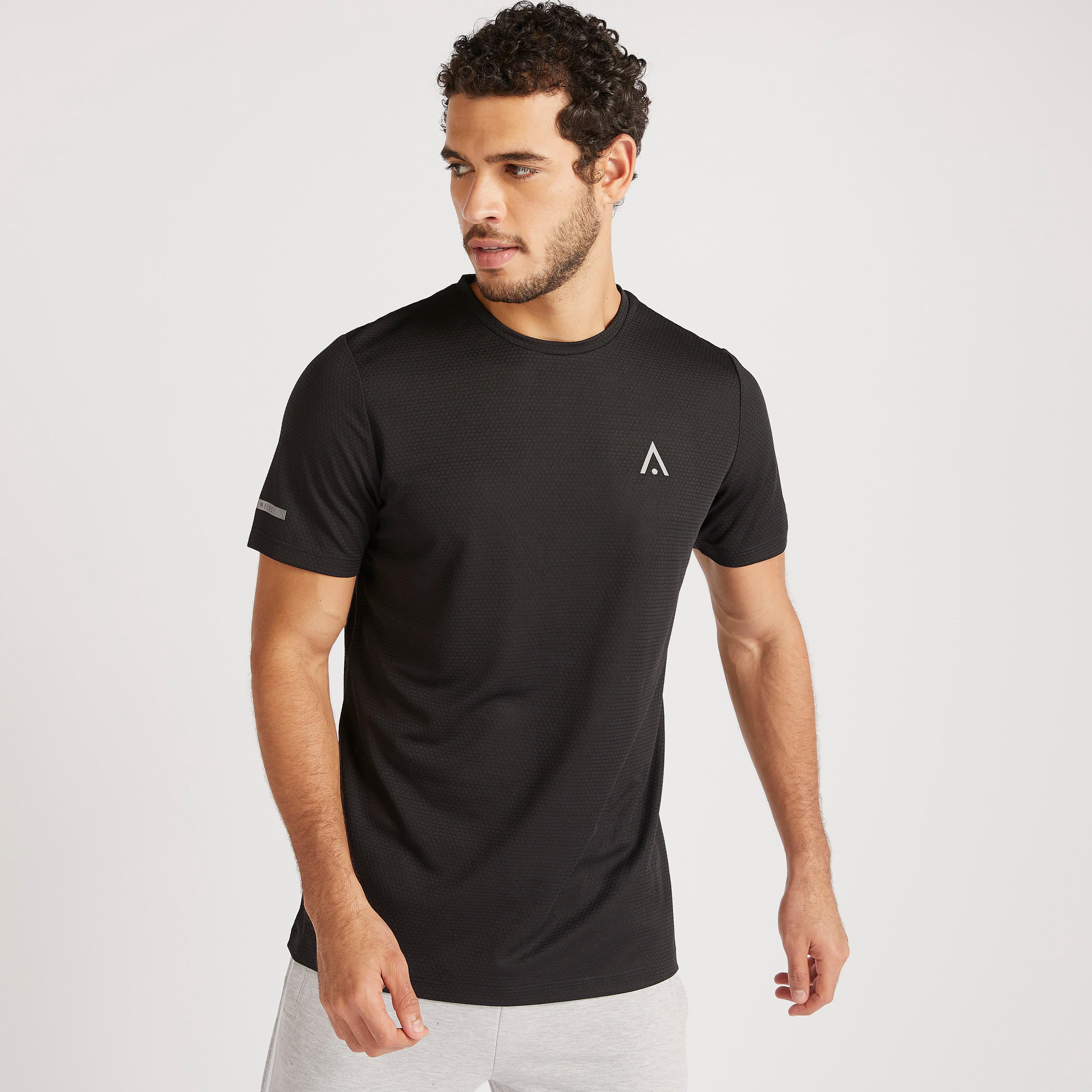 Solid Crew Neck T-shirt with Short Sleeves-men-clothing-sportswearandactivewear-tshirtsandpolos-image-1