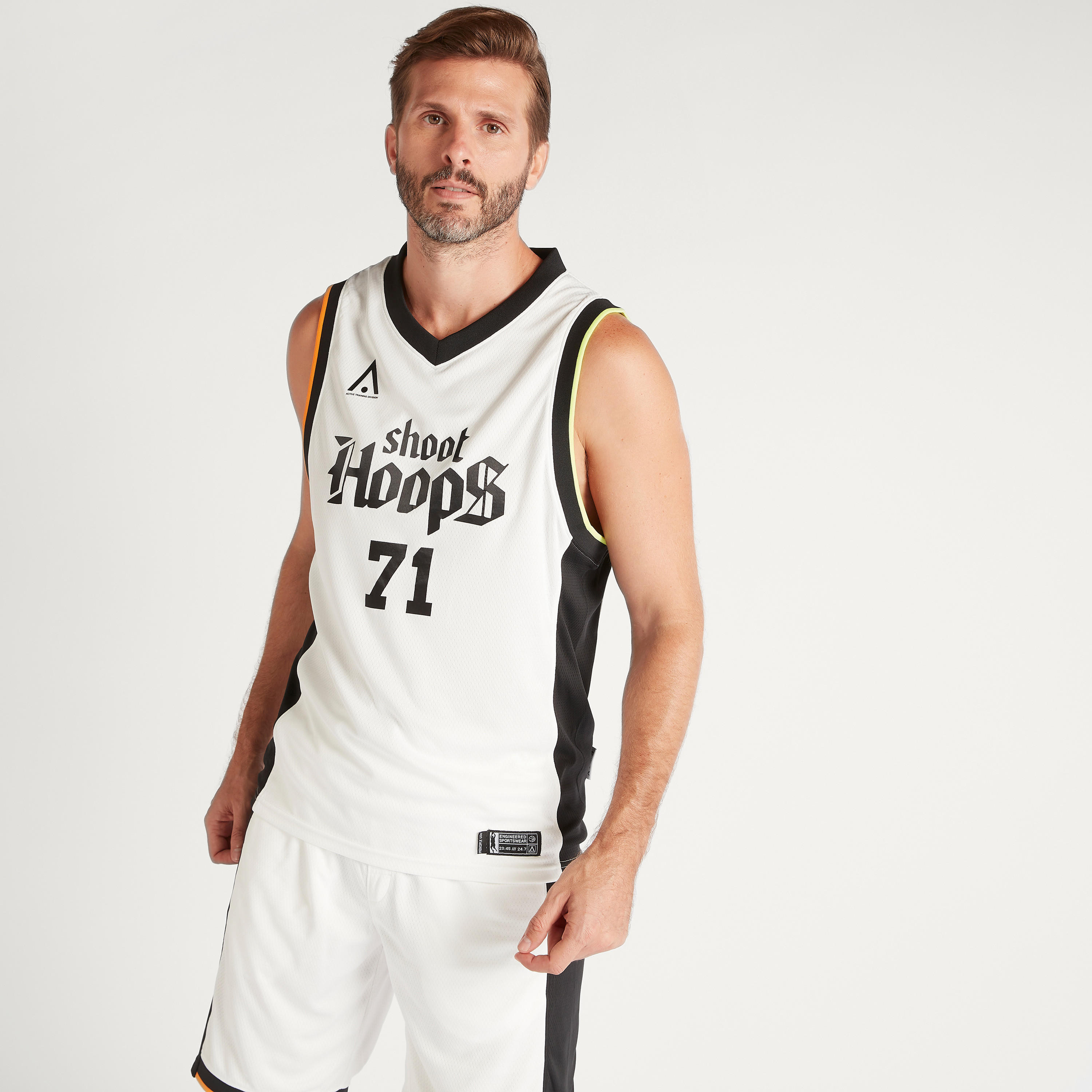 Printed V-neck Vest-men-clothing-sportswearandactivewear-tshirtsandpolos-image-5