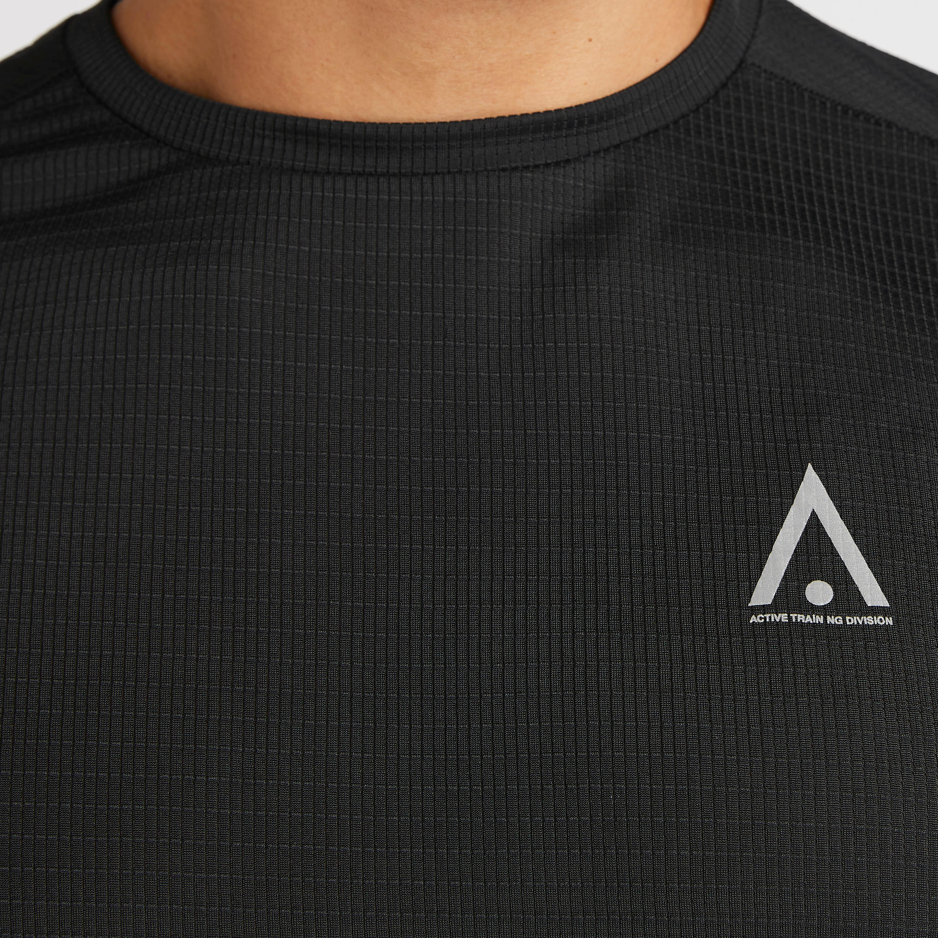 Textured Crew Neck T-shirt with Short Sleeves-men-clothing-sportswearandactivewear-tshirtsandpolos-image-3