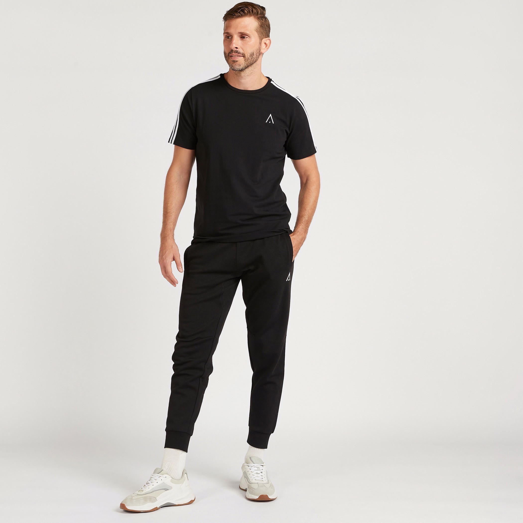 Solid Joggers with Drawstring Closure and Pockets-men-clothing-sportswearandactivewear-bottoms-image-2
