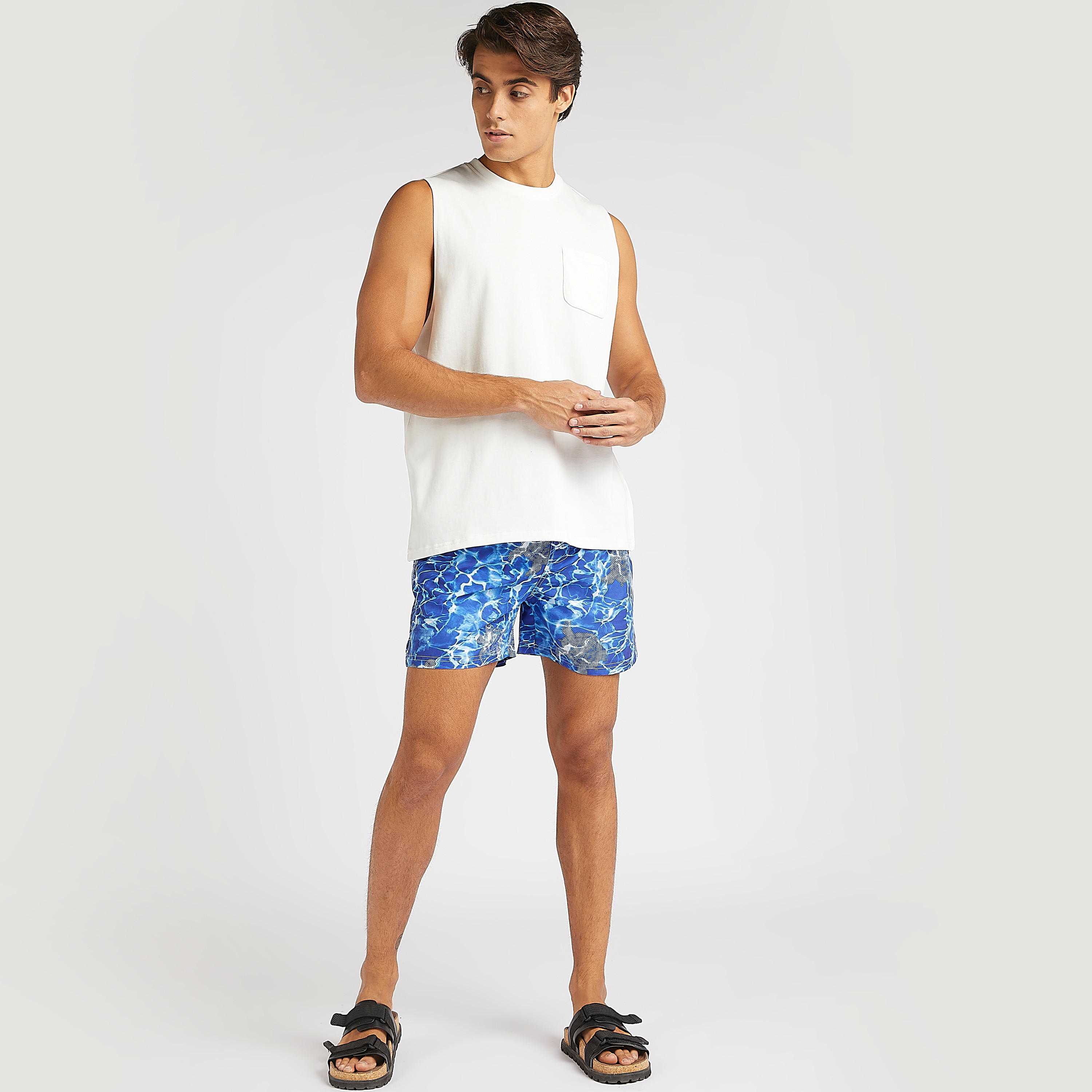 شورت برباط إغلاق وجيوب وطبعات-men-clothing-bottoms-shorts-image-2