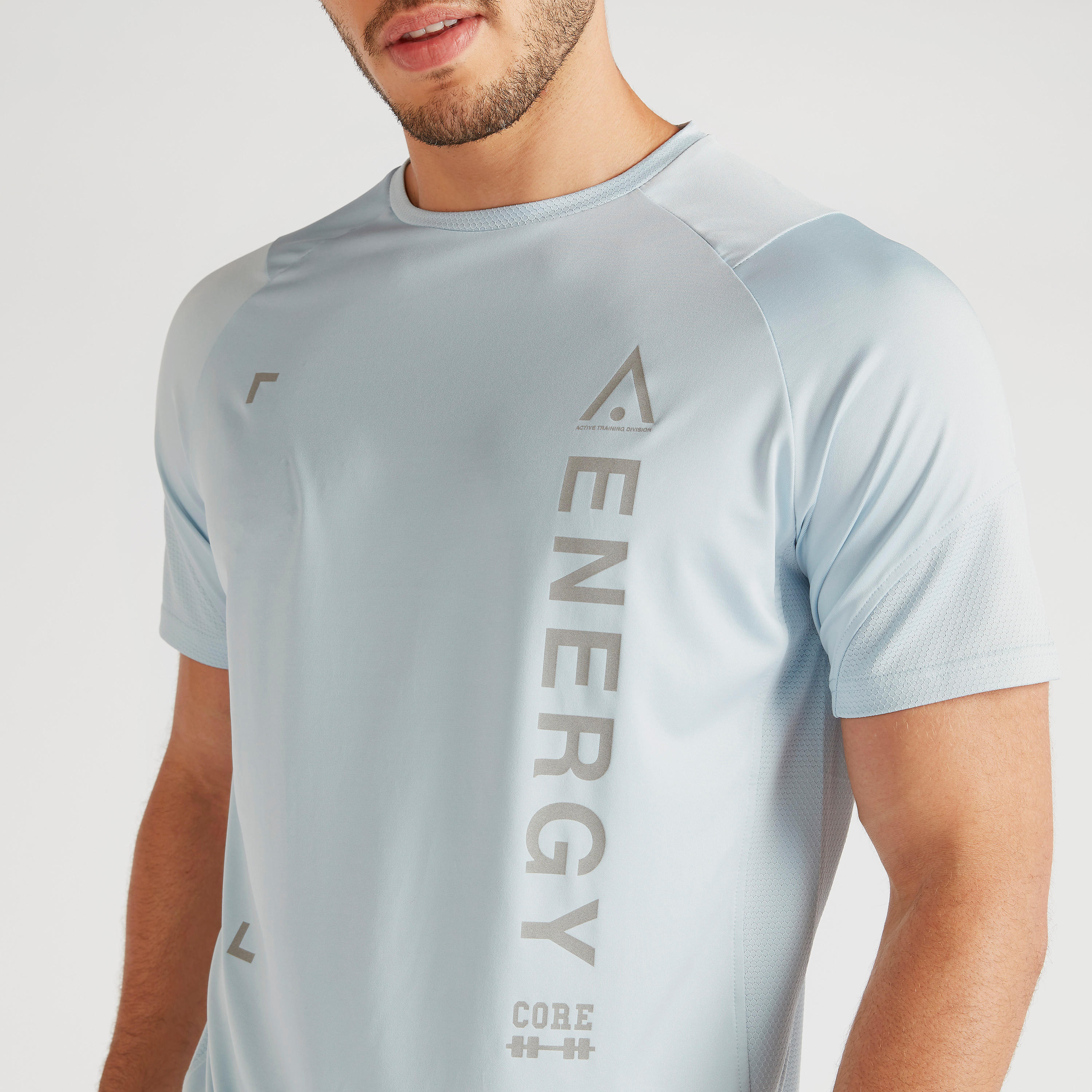 تيشيرت بياقة ضيّقة وأكمام قصيرة وطبعات-men-clothing-sportswearandactivewear-tshirtsandpolos-image-5