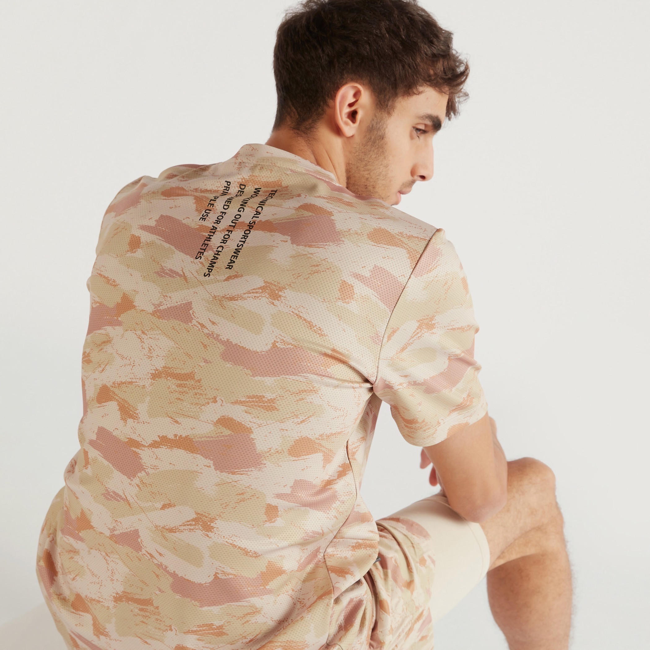 All-Over Print T-shirt with Short Sleeves and Zipper Pocket-men-clothing-sportswearandactivewear-tshirtsandpolos-image-1