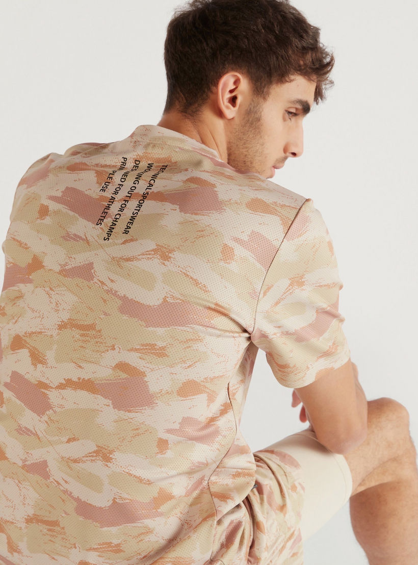All-Over Print T-shirt with Short Sleeves and Zipper Pocket-men-clothing-sportswearandactivewear-tshirtsandpolos-image-1