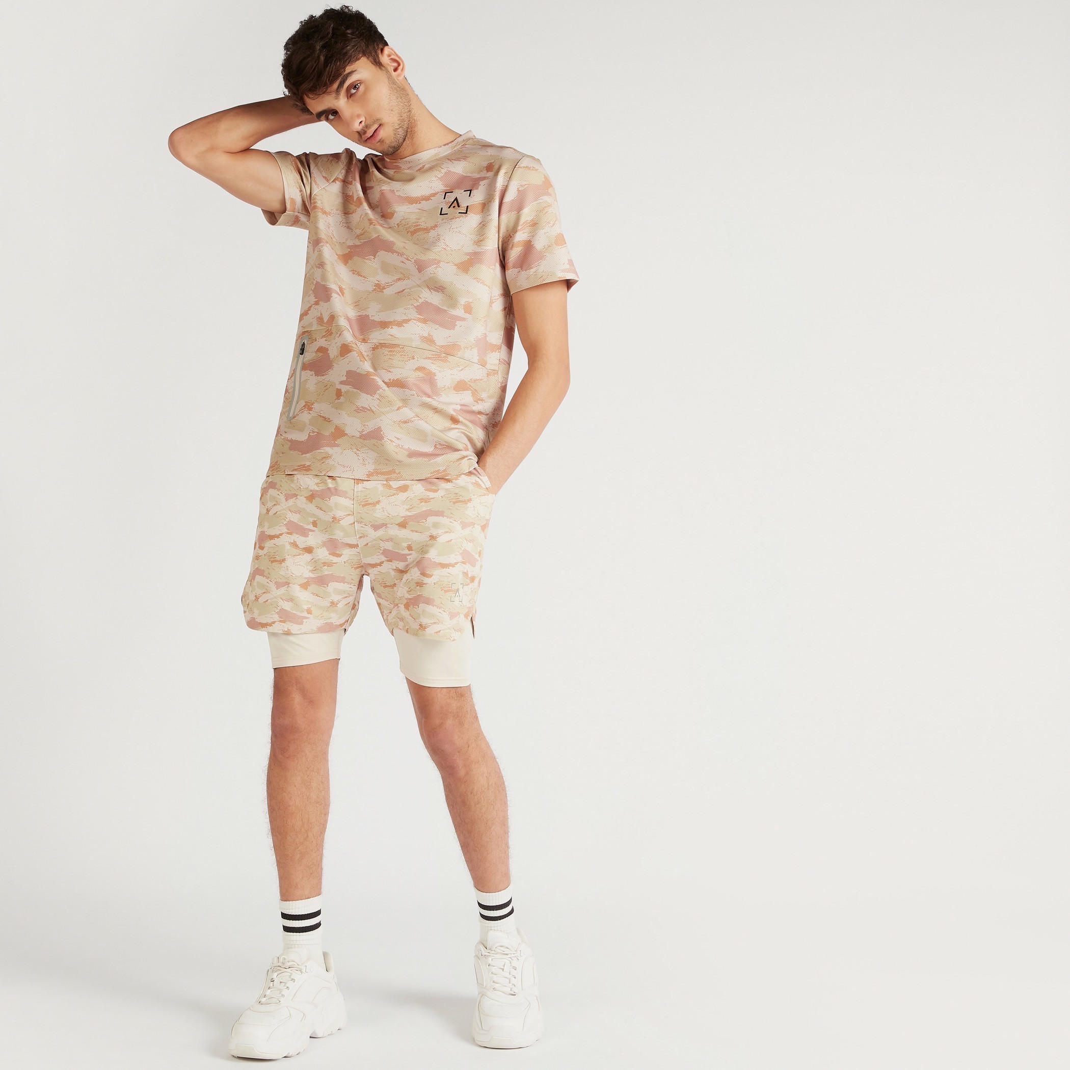 All-Over Print T-shirt with Short Sleeves and Zipper Pocket-men-clothing-sportswearandactivewear-tshirtsandpolos-image-2
