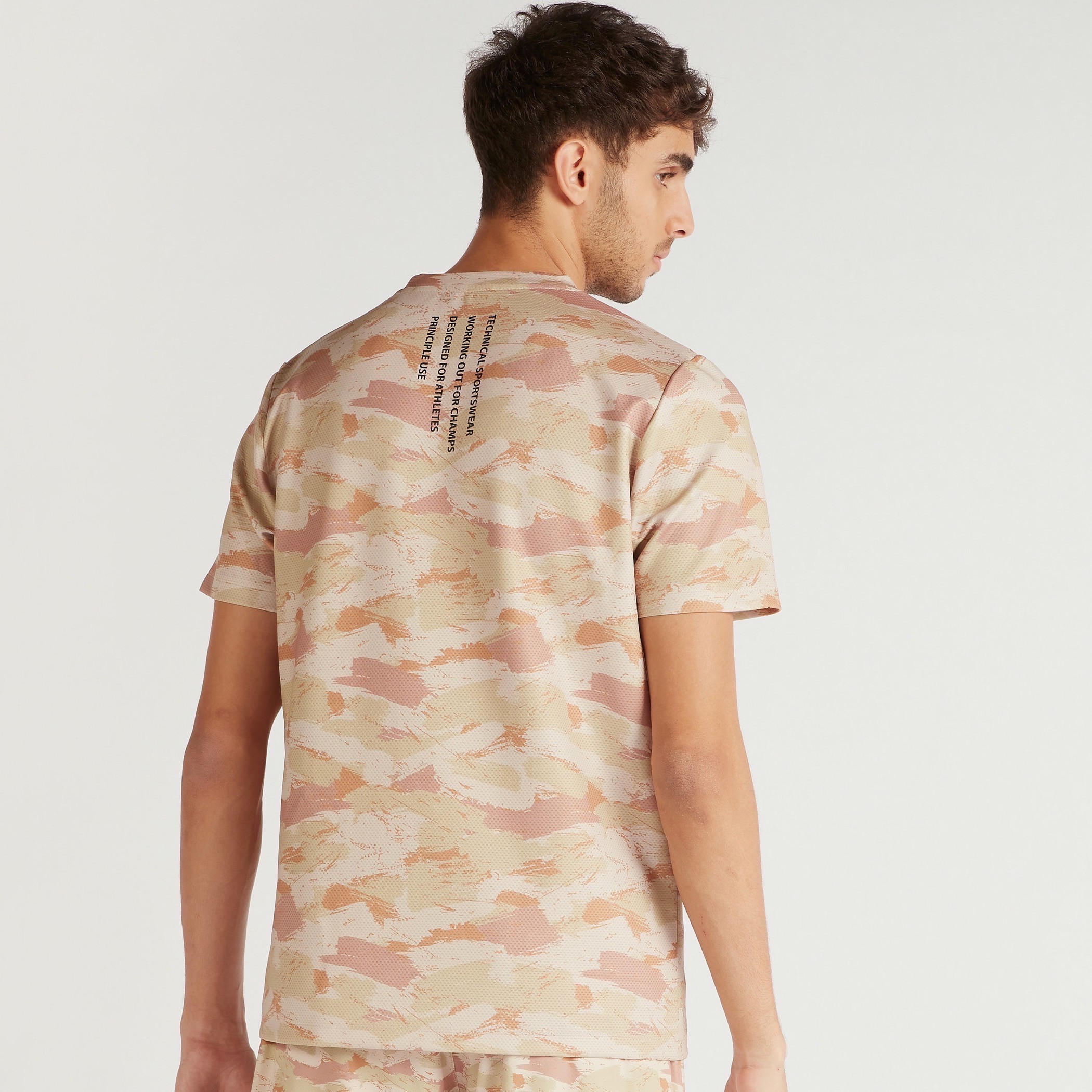 All-Over Print T-shirt with Short Sleeves and Zipper Pocket-men-clothing-sportswearandactivewear-tshirtsandpolos-image-4