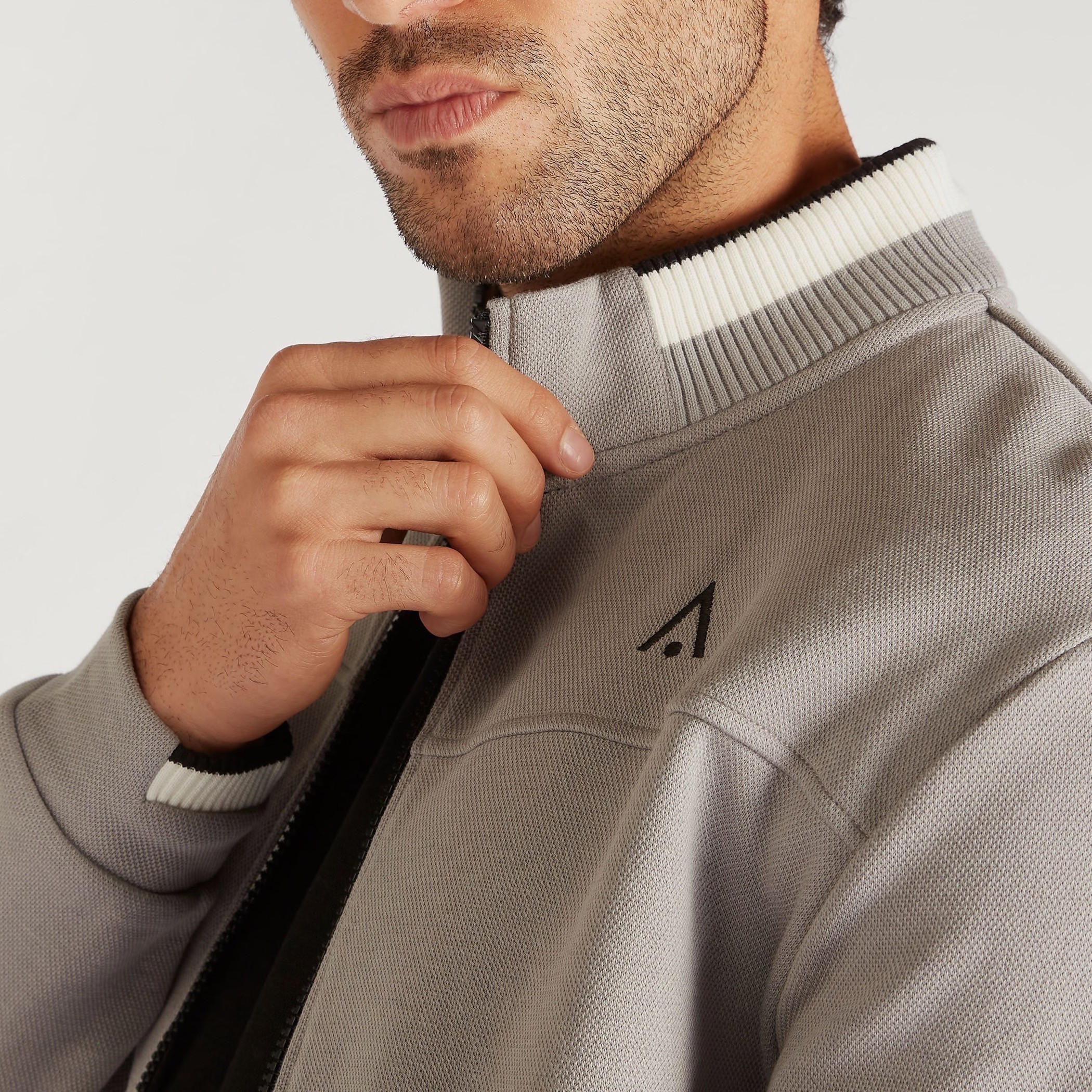 جاكيت سادة بسحّاب وأكمام طويلة-men-clothing-jacketsandblazers-jackets-image-2
