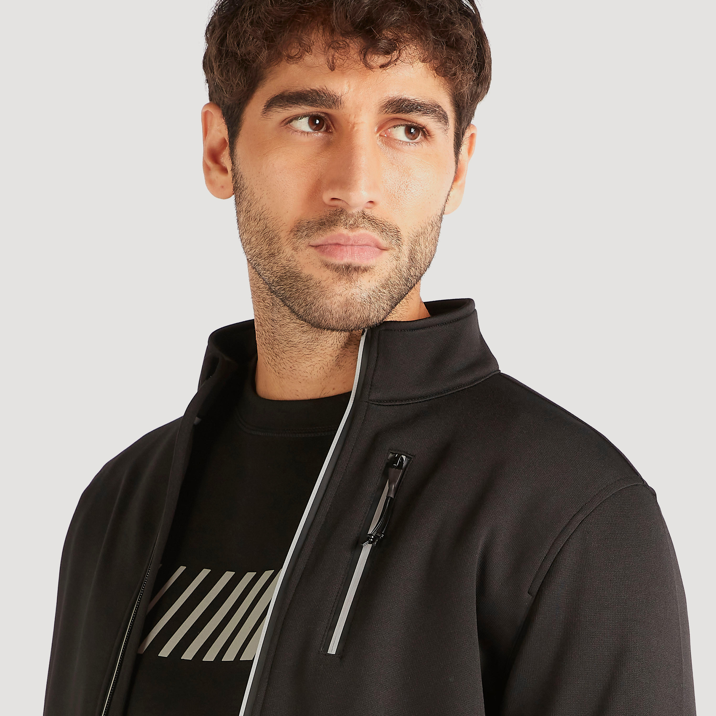 Solid Zip Through Jacket with Long Sleeves and Pockets-men-clothing-jacketsandblazers-jackets-image-3