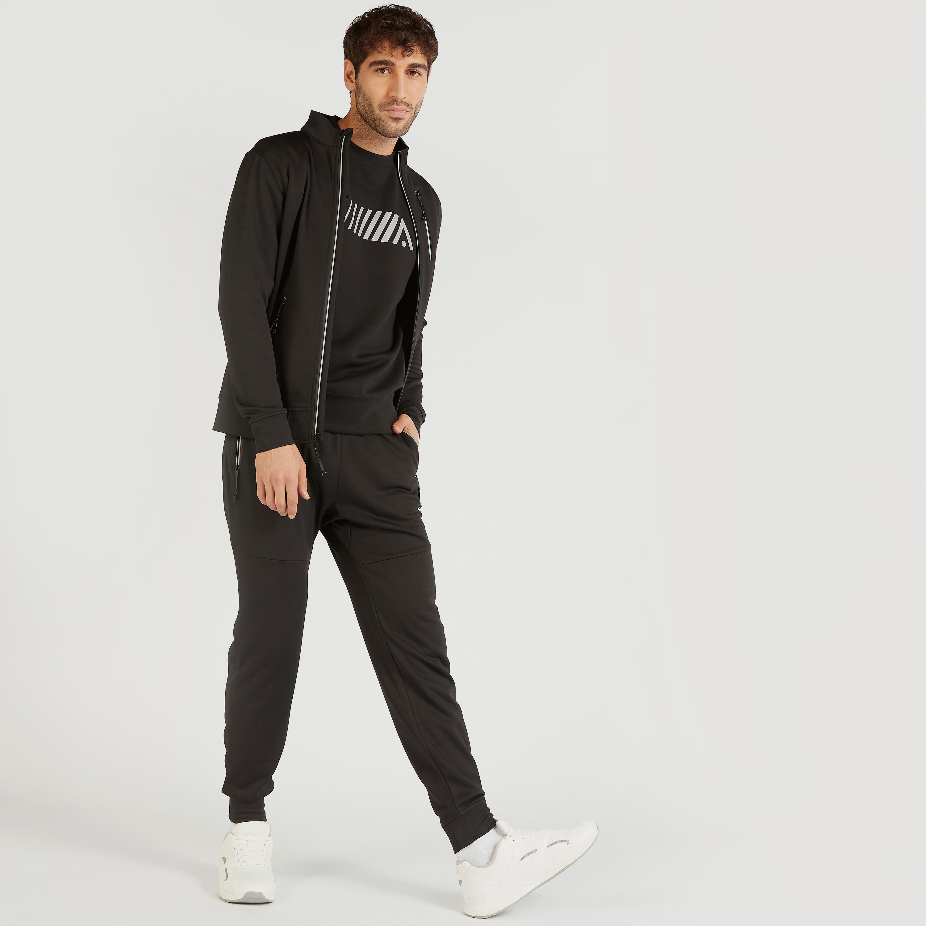 بنطلون رياضي سادة برباط إغلاق وجيوب بسحّاب-men-clothing-sportswearandactivewear-bottoms-image-3