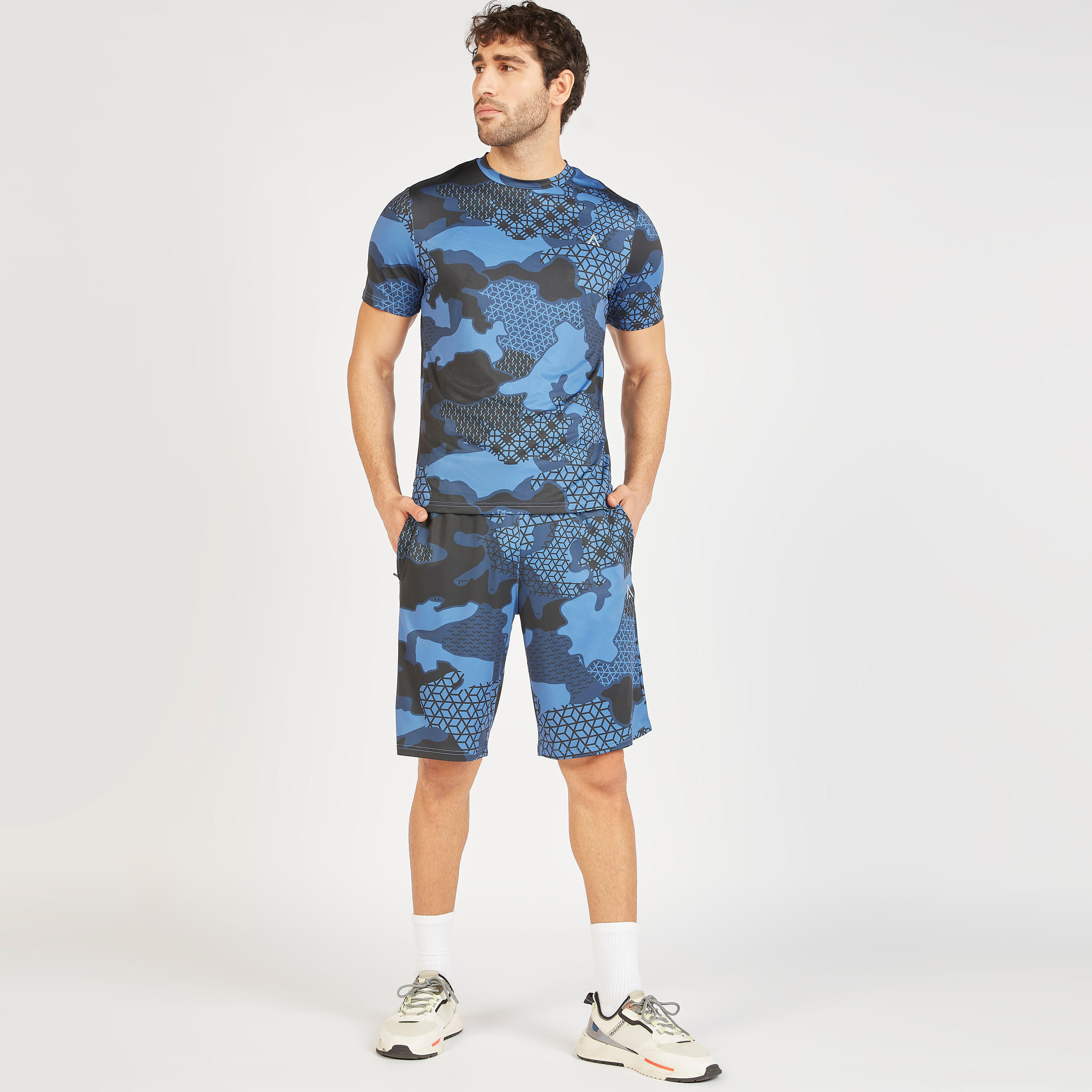 Printed Shorts with Drawstring Closure and Pockets-men-clothing-sportswearandactivewear-bottoms-image-5