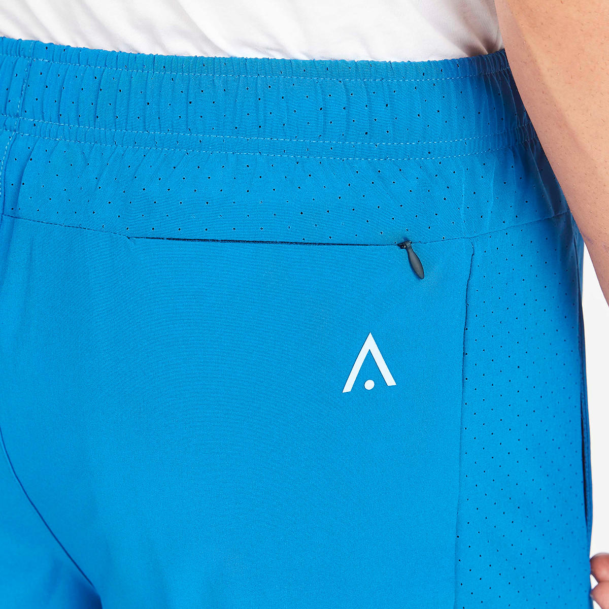 شورت بجيوب وخصر مطاطي-men-clothing-sportswearandactivewear-bottoms-image-5