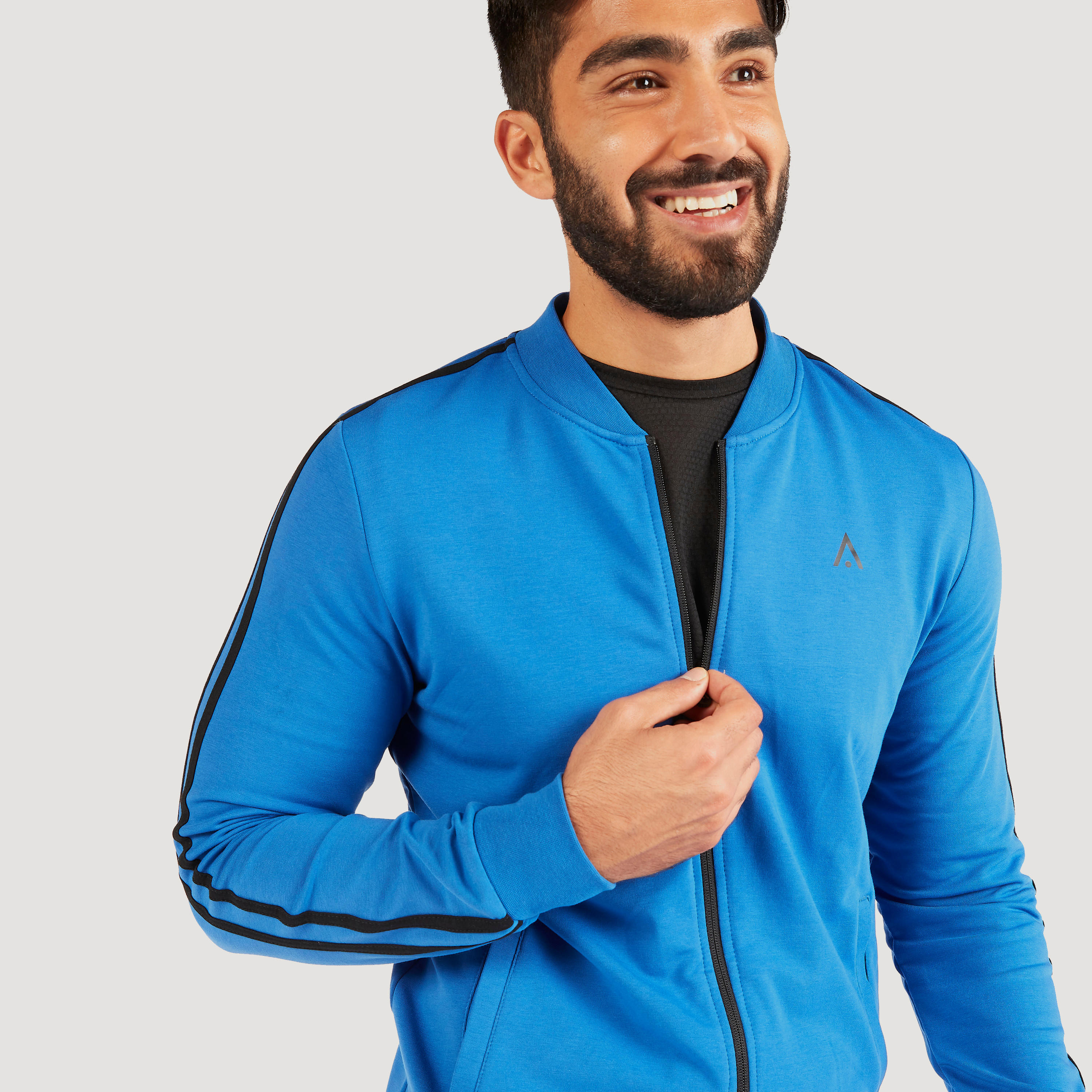 جاكيت بسحاب وجيوب وأكمام طويلة-men-clothing-jacketsandblazers-jackets-image-21