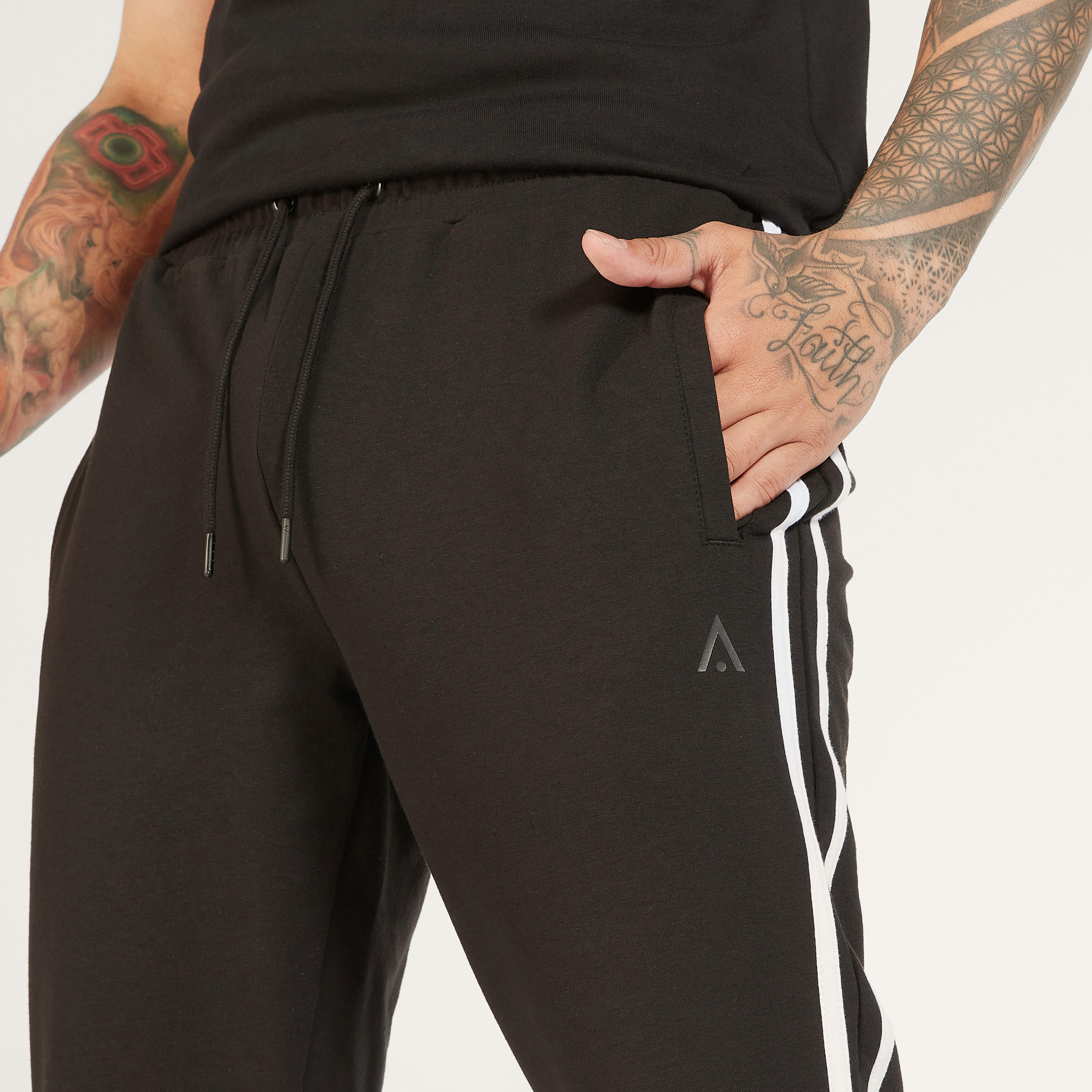 Panelled Mid-Rise Jog Pants with Drawstring Closure and Pockets-men-clothing-sportswearandactivewear-bottoms-image-3